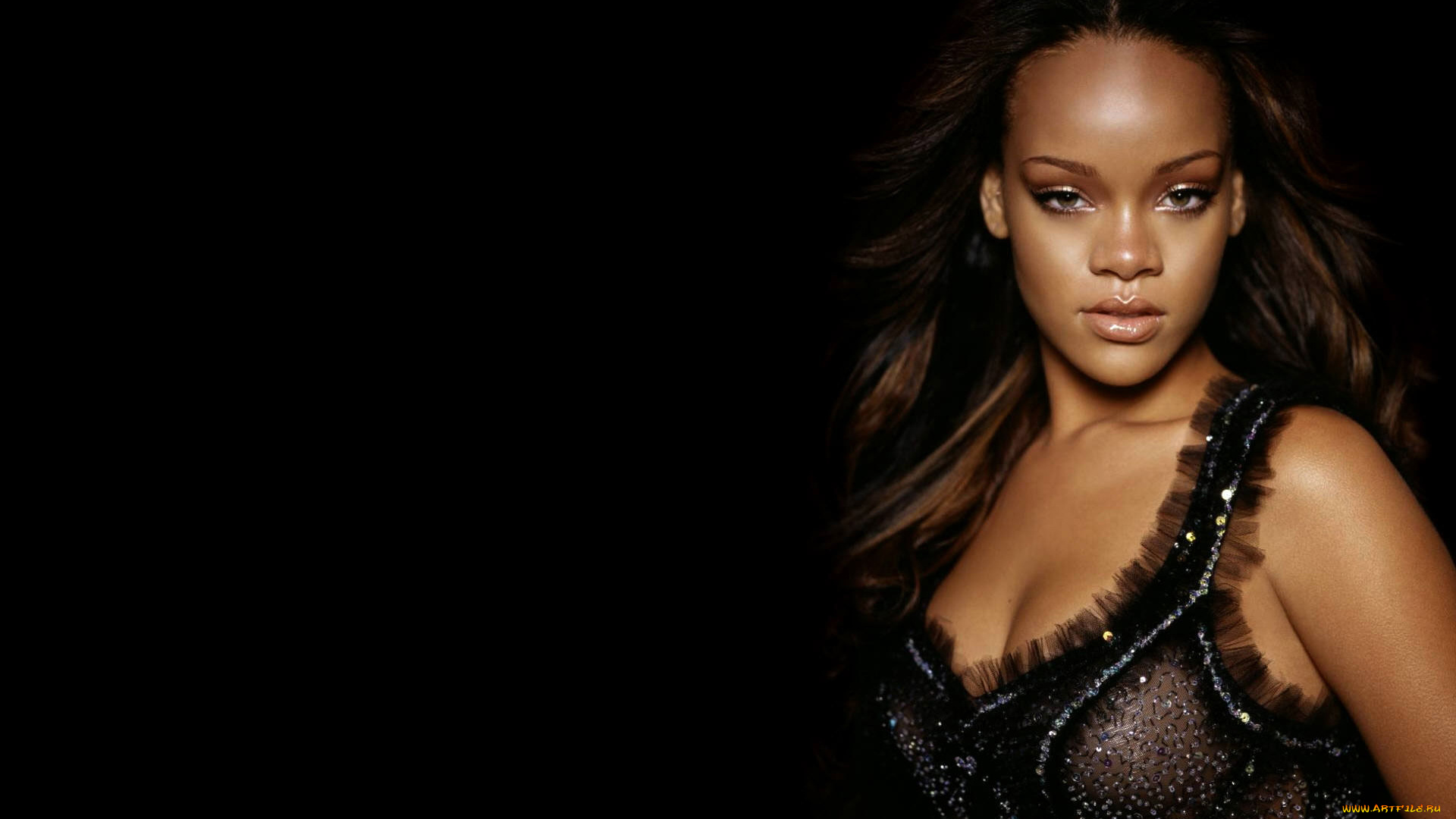 музыка, rihanna, декольте