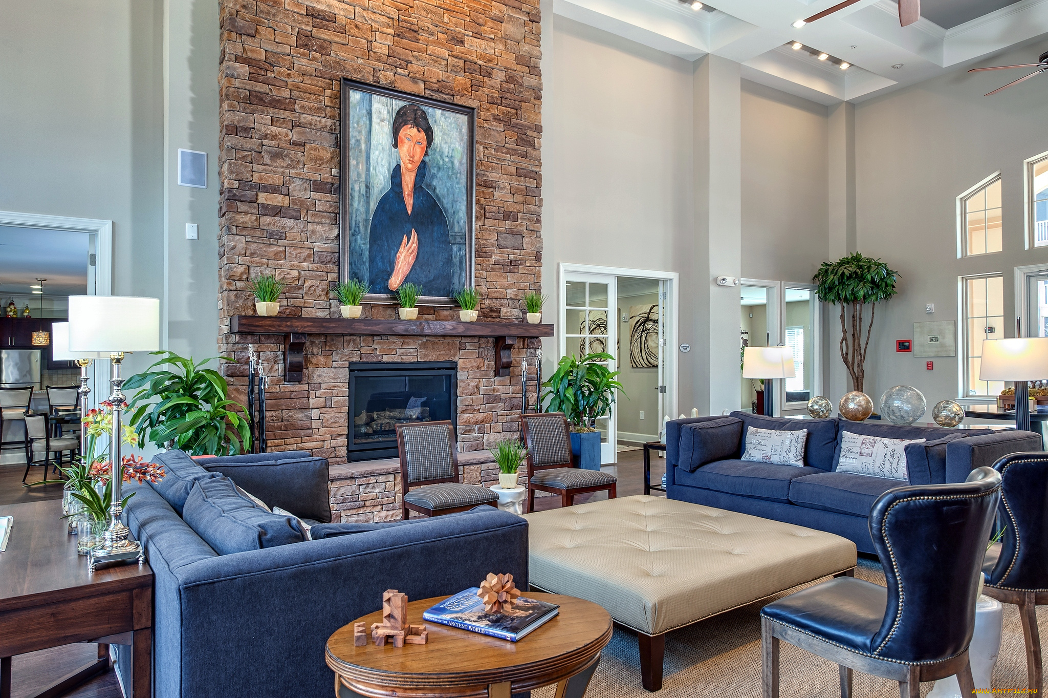 интерьер, гостиная, камин, диваны, картина