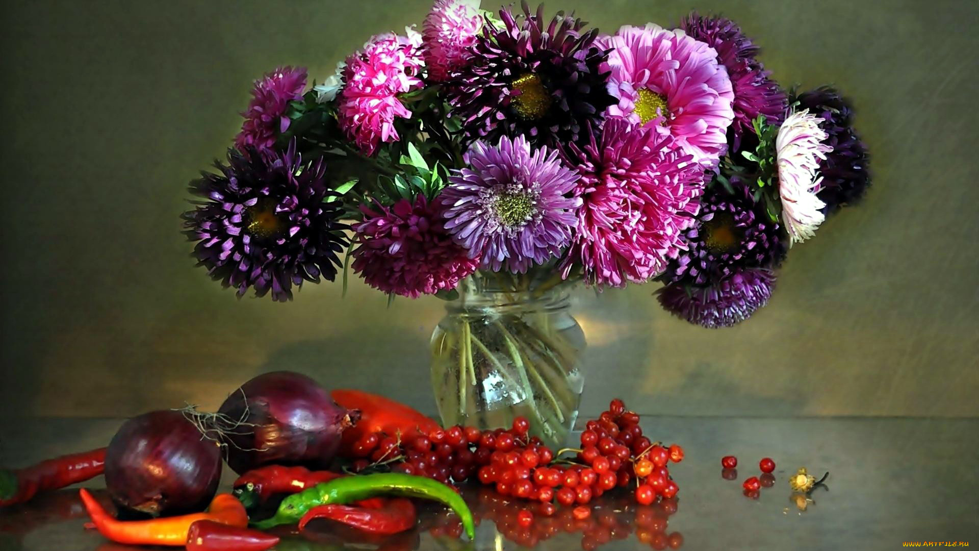 еда, натюрморт, ягоды, перец, лук, астры