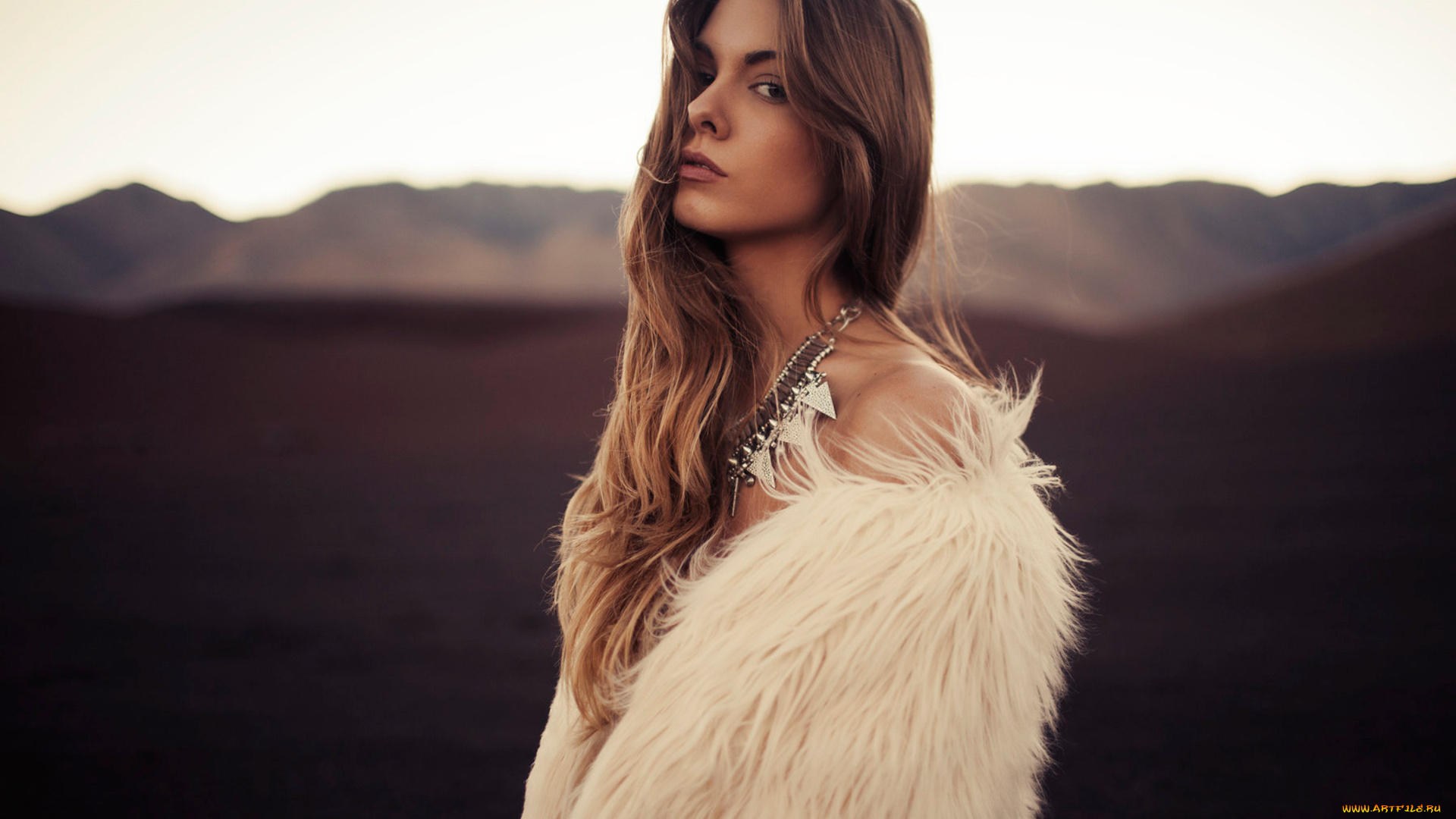 carmella, rose, девушки, carmella, rose, флирт, девушка, модель, поза, стройная, сексуальная, взгляд, причёска, макияж, фигура, шатенка, красотка