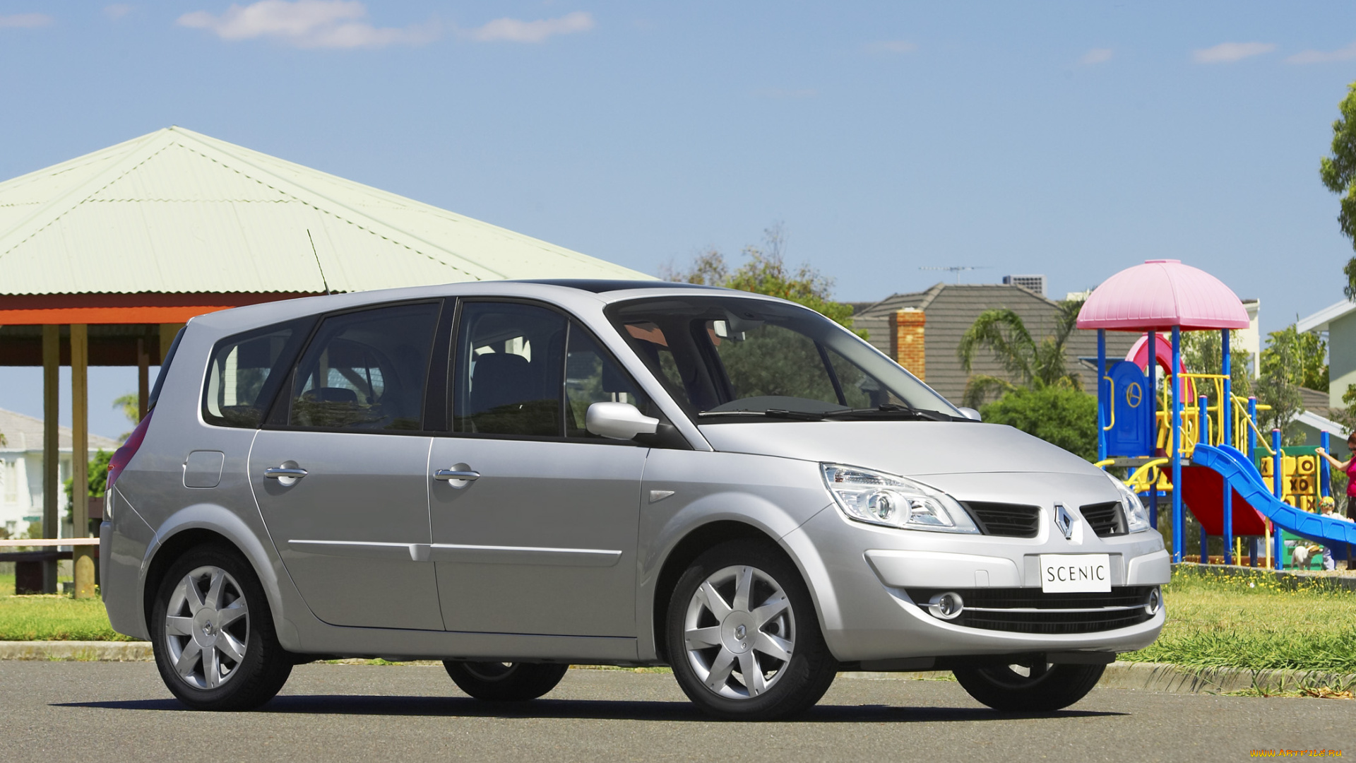 автомобили, renault