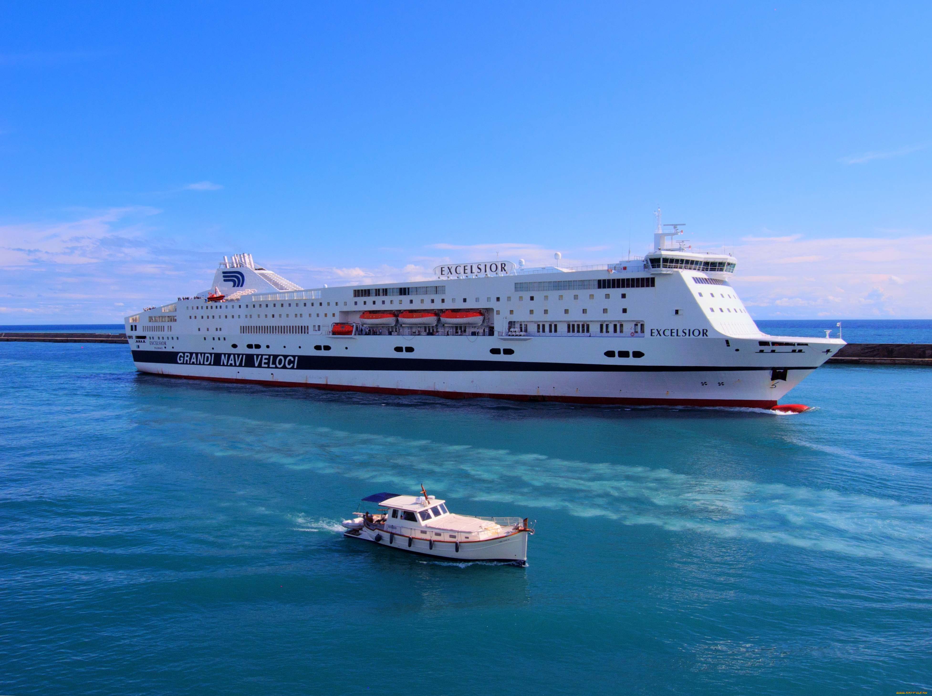 корабли, разные, вместе, паром