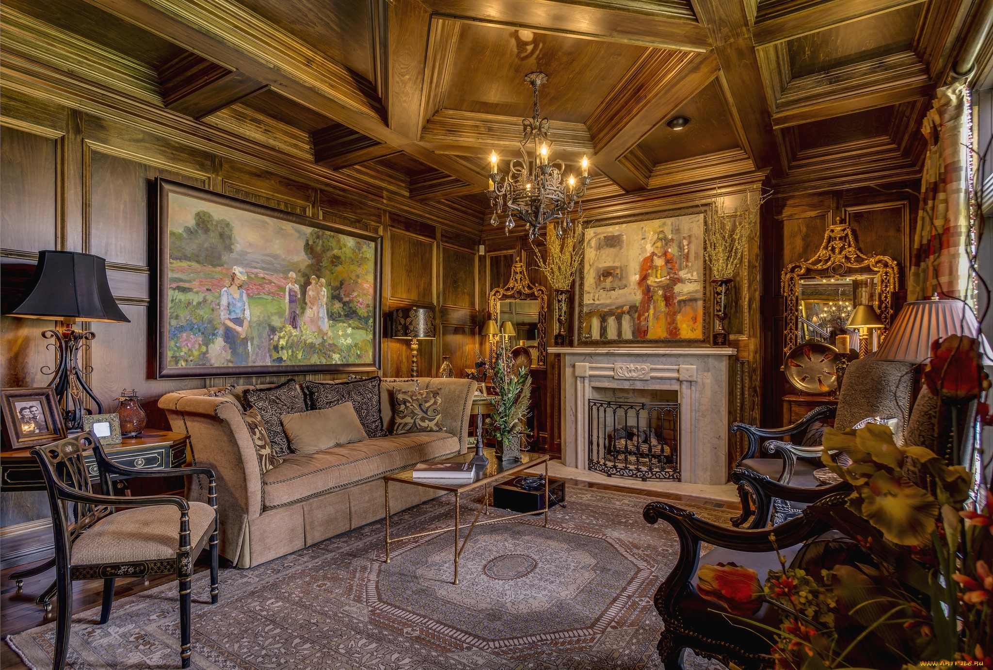 интерьер, гостиная, камин, диван, люстра, картины, потолок