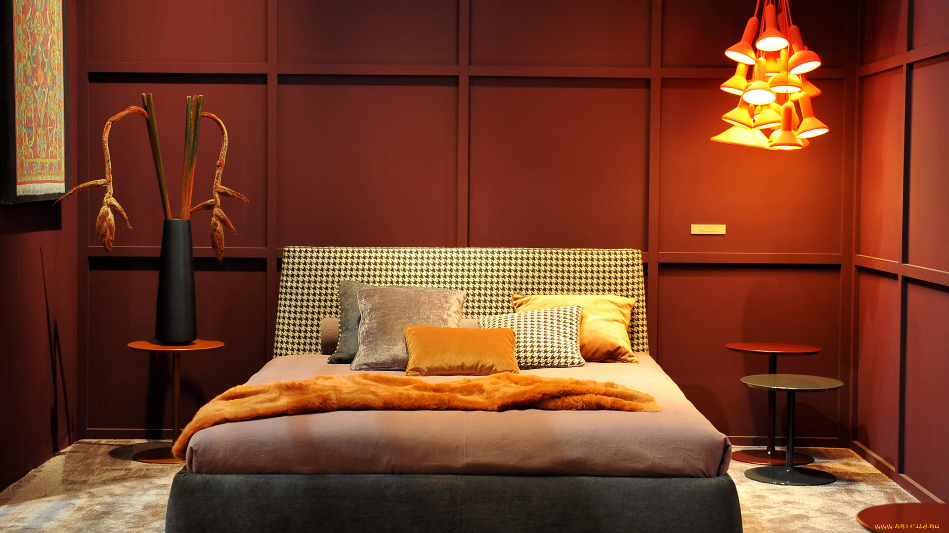 интерьер, спальня, лампа, постель, трюмо, кровати