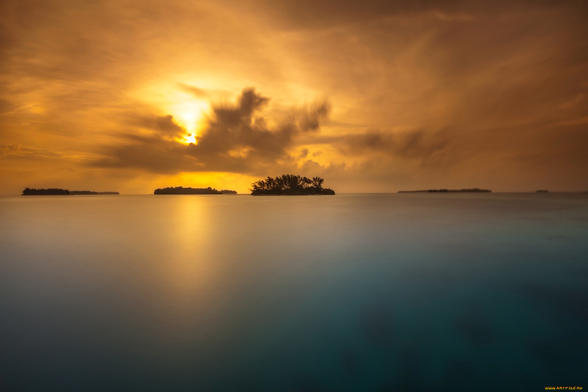 природа, реки, озера, небо, деревья, остров, озеро, закат, облака