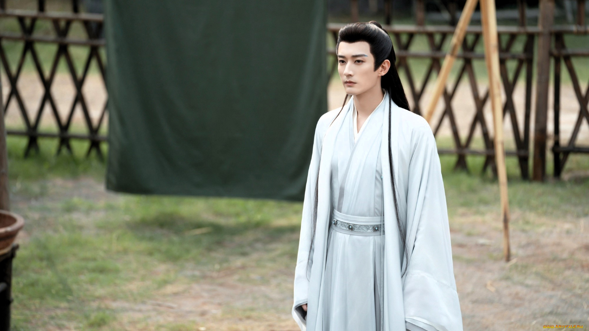 a, moment, but, forever, кино, фильмы, парень, двор, забор