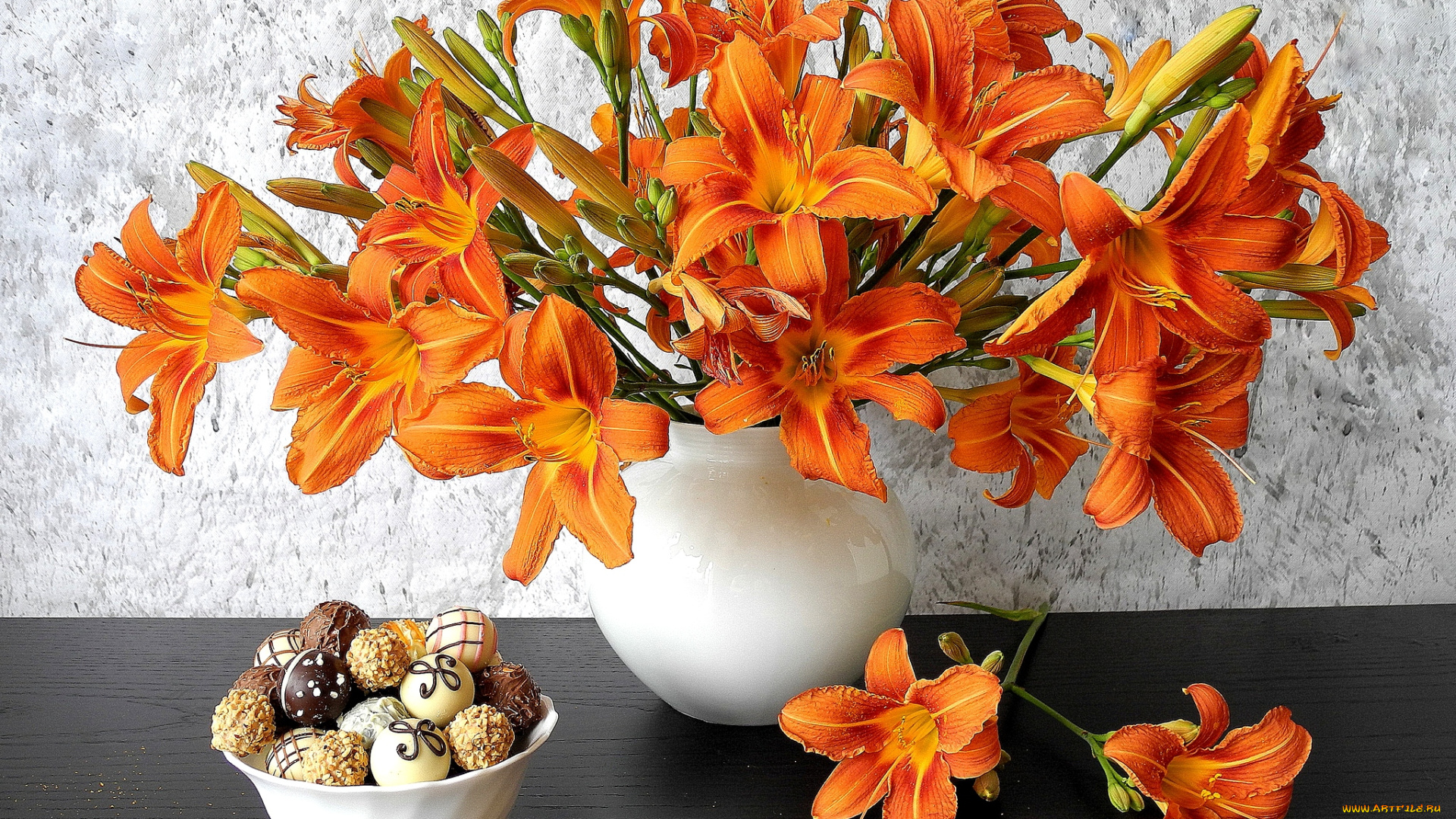 еда, конфеты, шоколад, сладости, букет, лилейник