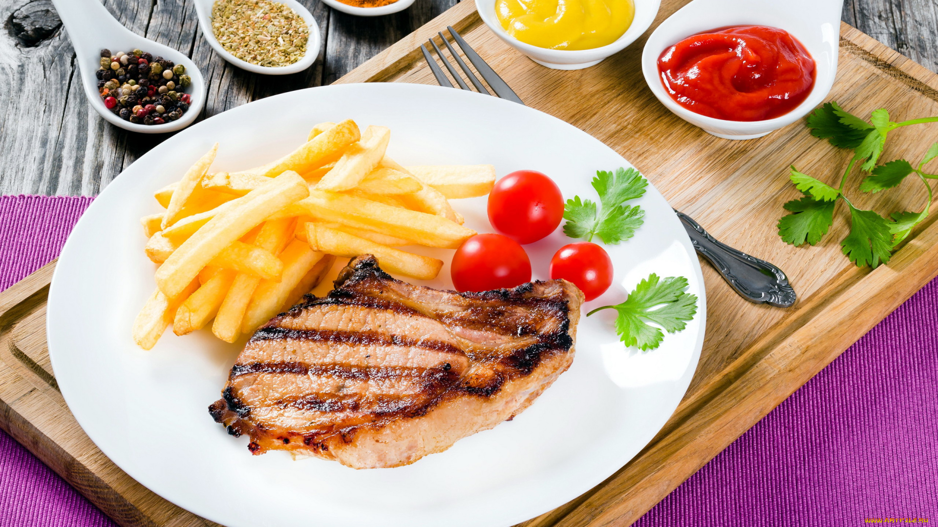 еда, мясные, блюда, картофель, перец, горчица, соус, мясо, отбивная, помидоры, томаты