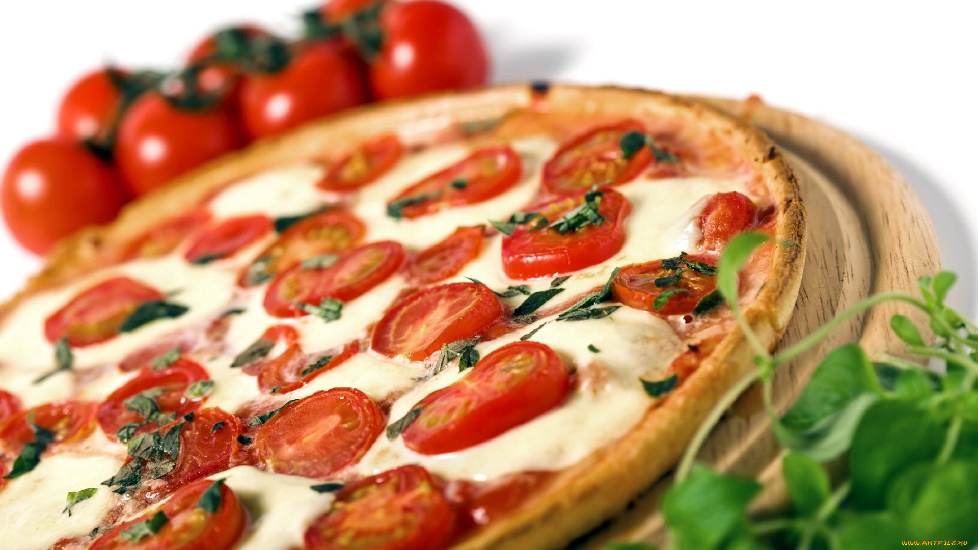 еда, пицца, помидоры, базилик
