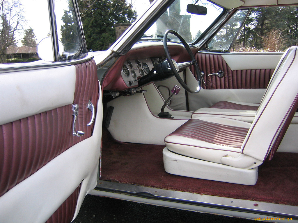 автомобили, интерьеры