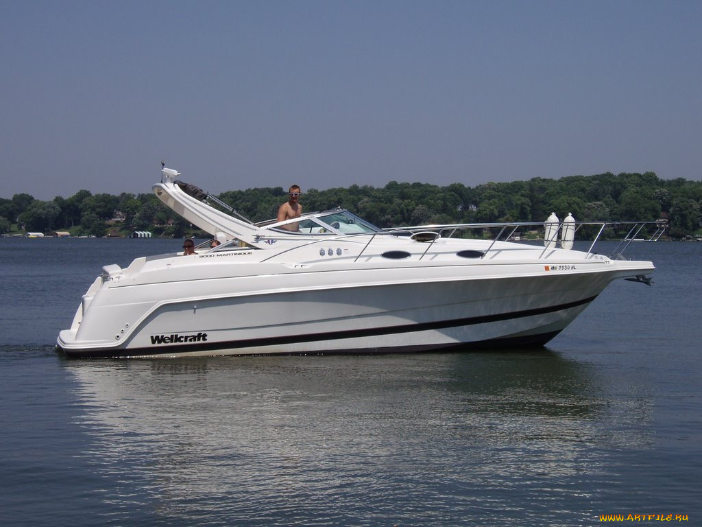 корабли, катера