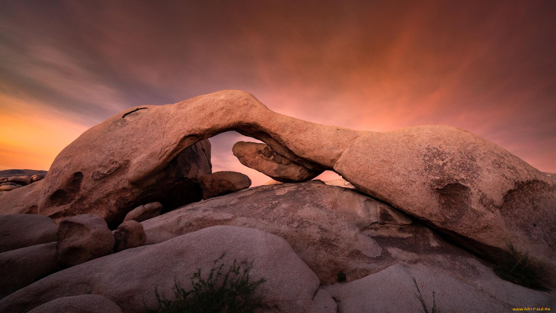 alien, rock, formations, at, arch, rock, joshua, tree, national, park, california, природа, горы, alien, rock, formations, at, arch, joshua, tree, national, park