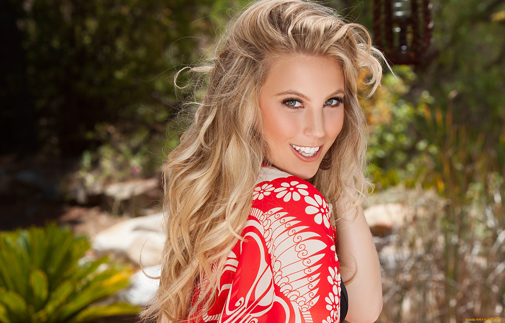 девушки, chanel, elle, модель, фон, взгляд, девушка