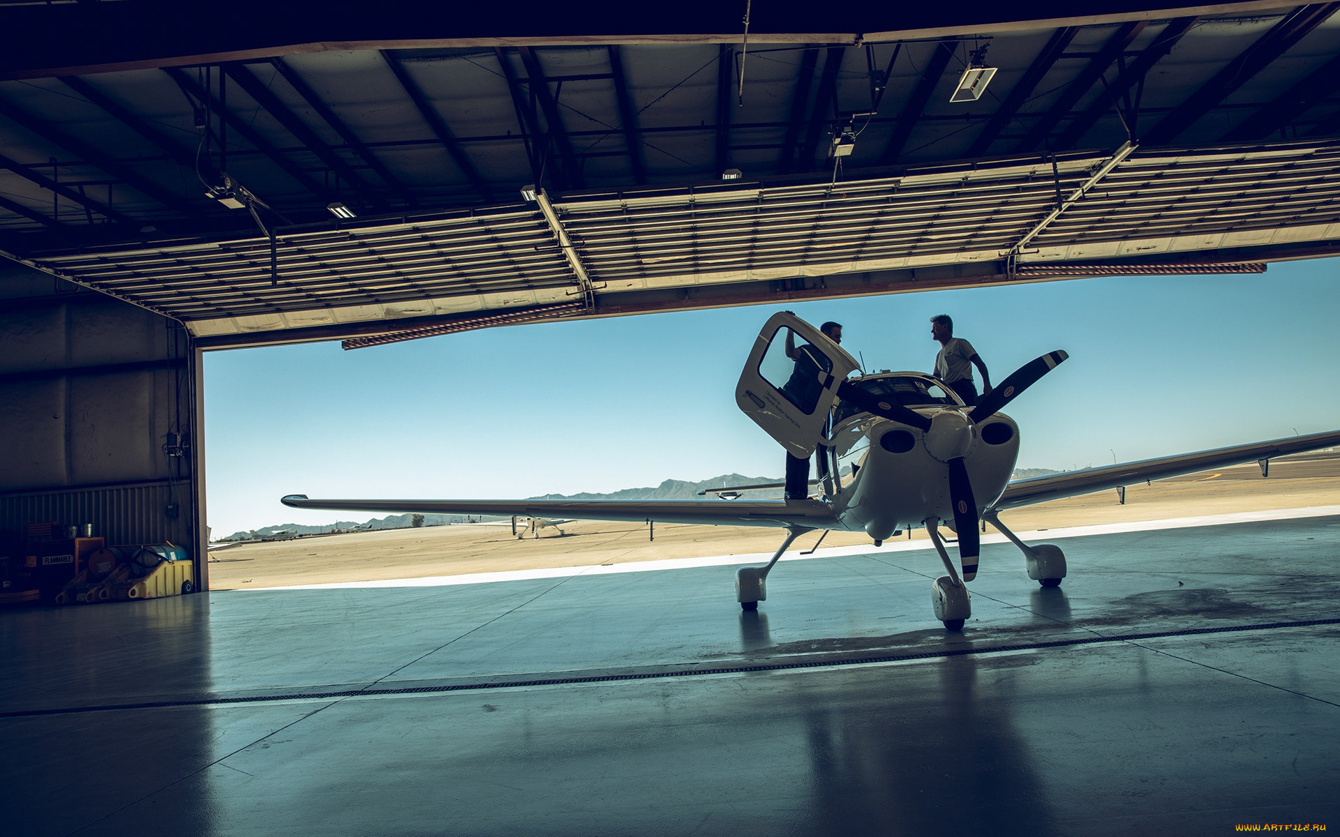 авиация, лёгкие, одномоторные, самолёты, европейская, летная, академия, lufthansa, учебно, тренировочный, самолет, cirrus, sr20, n832ef, group