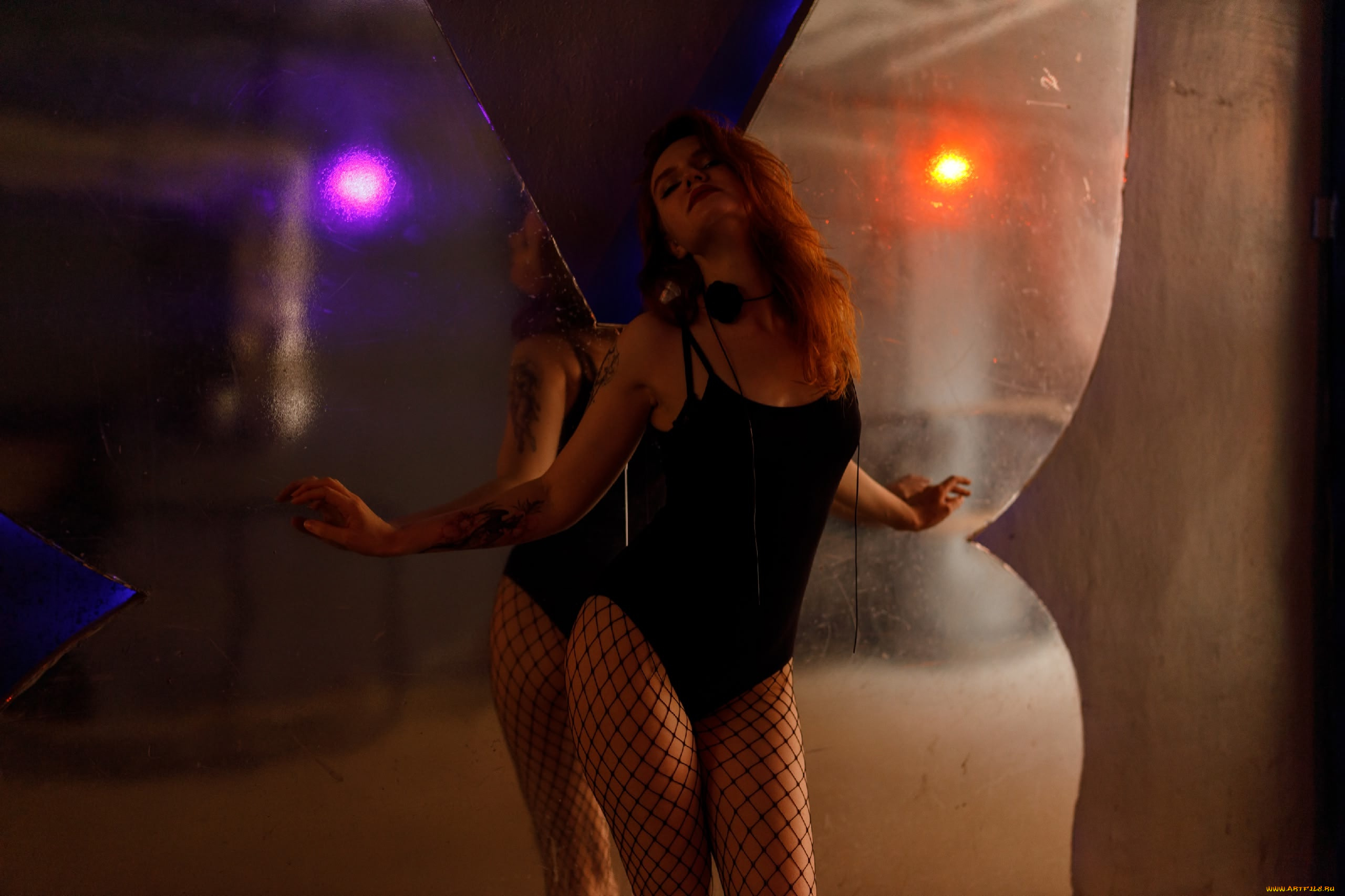 кети, мейв, девушки, -, рыжеволосые, и, разноцветные, девушка, женщина, рыжая, светлая, тёмная, сексуальная, модель, звезда, позирует, разная, обувь, верхняя, стильная, одежда, нижнее, эротическое, бельё, трусы, лифчик, колготки, чулки, аксессуары, макияж, и, множество, элементов, на, фотографии