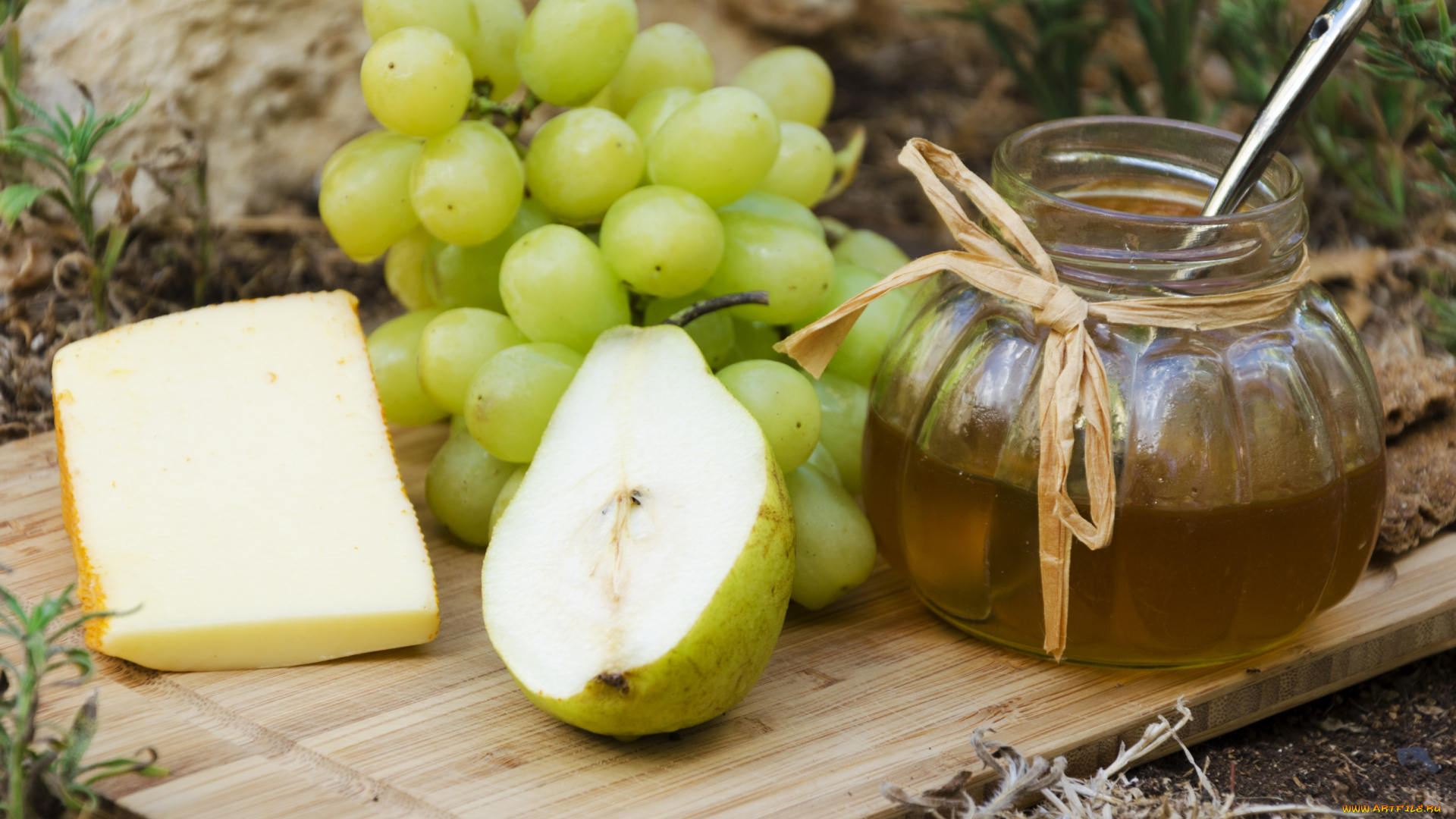 еда, разное, виноград, сыр, груша, мёд, натюрморт