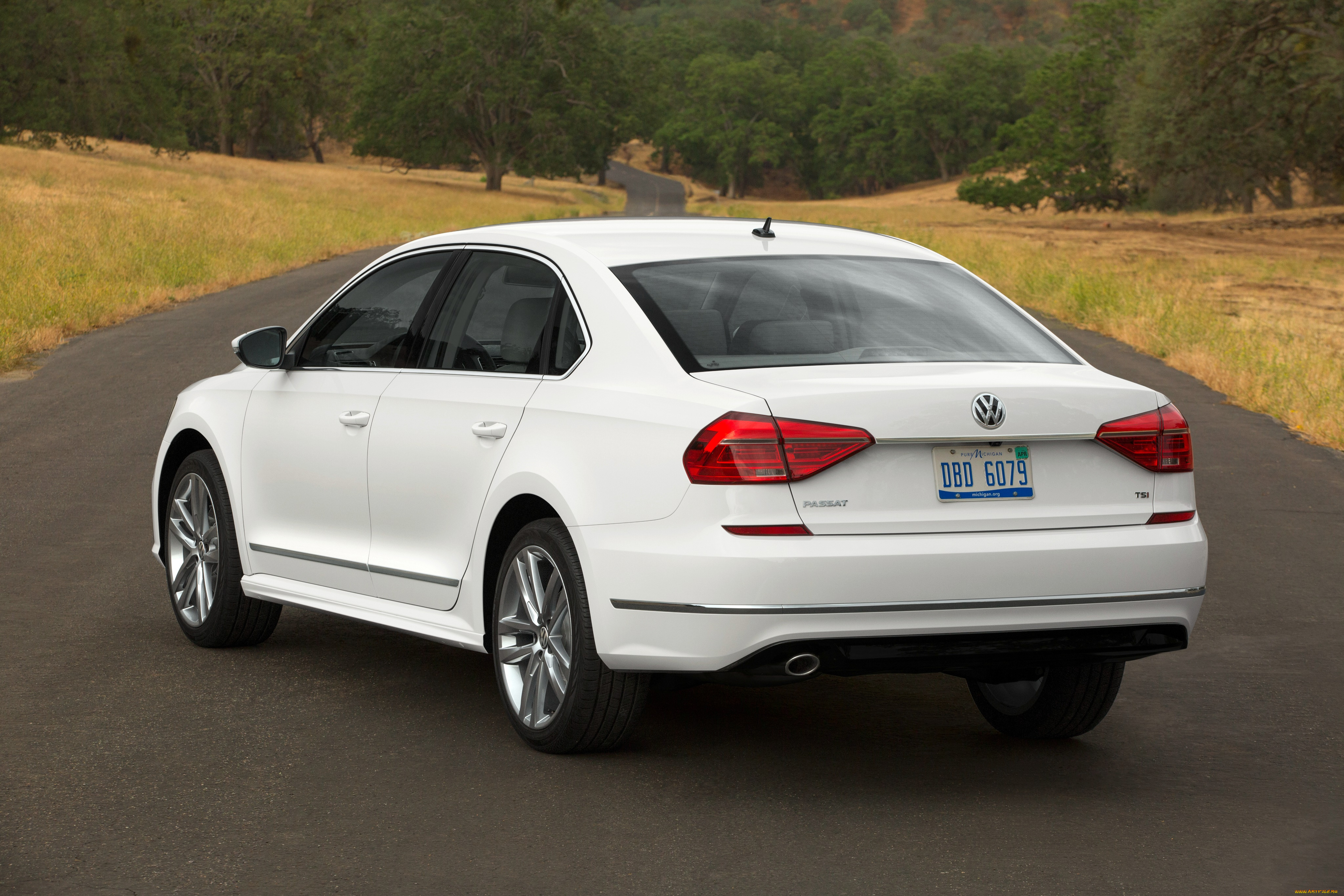 автомобили, volkswagen, nms, 2016г, passat, tsi, r-line, светлый