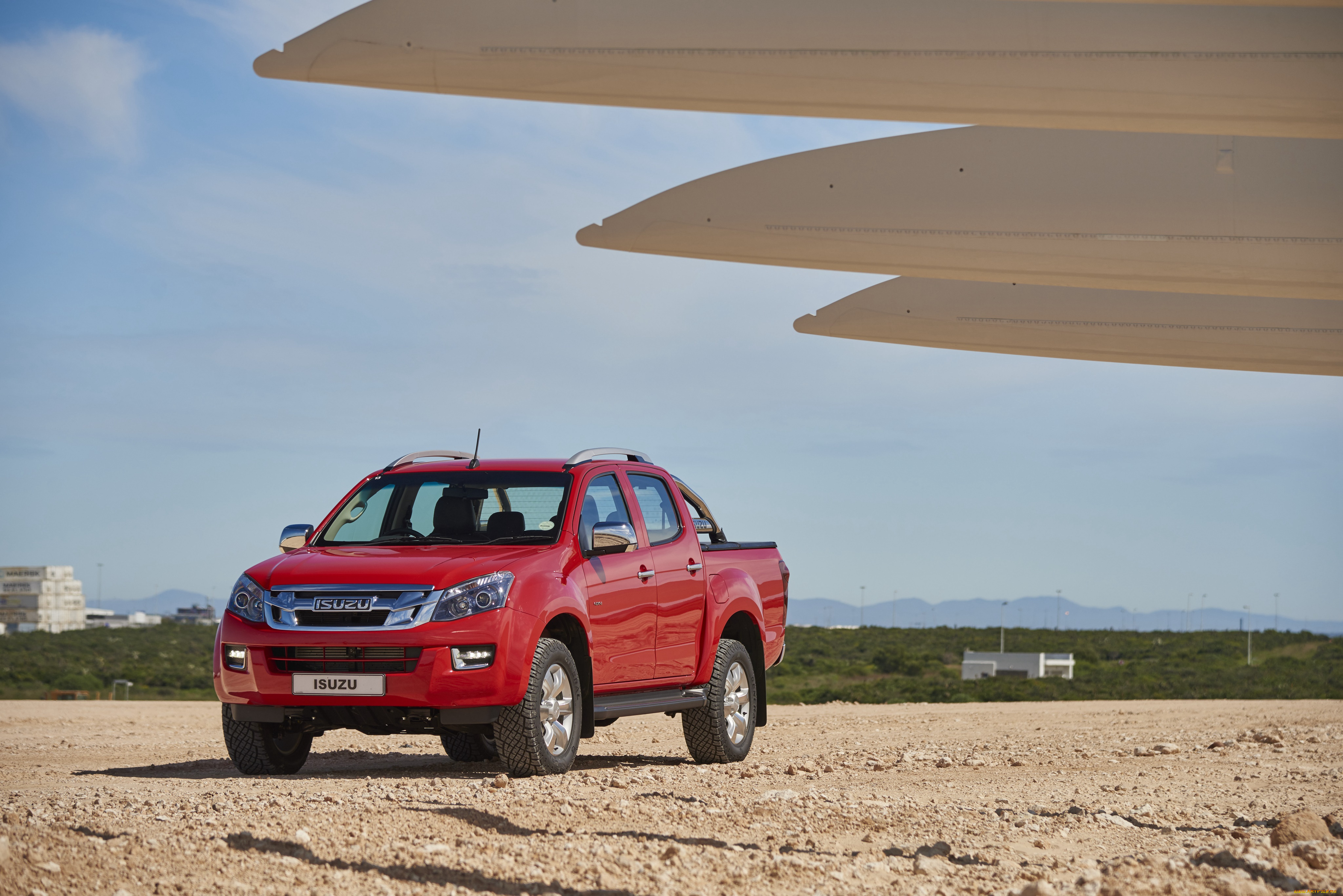 автомобили, isuzu, 2015г, красный, cab, double, kb