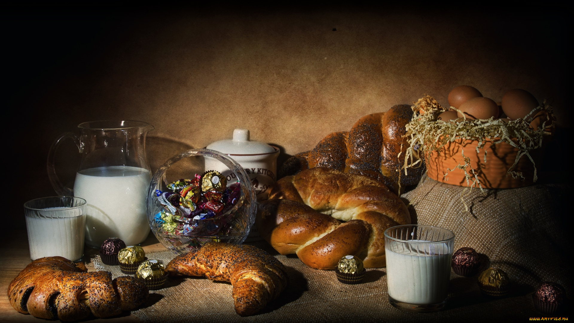 еда, натюрморт, конфеты, молоко, булки