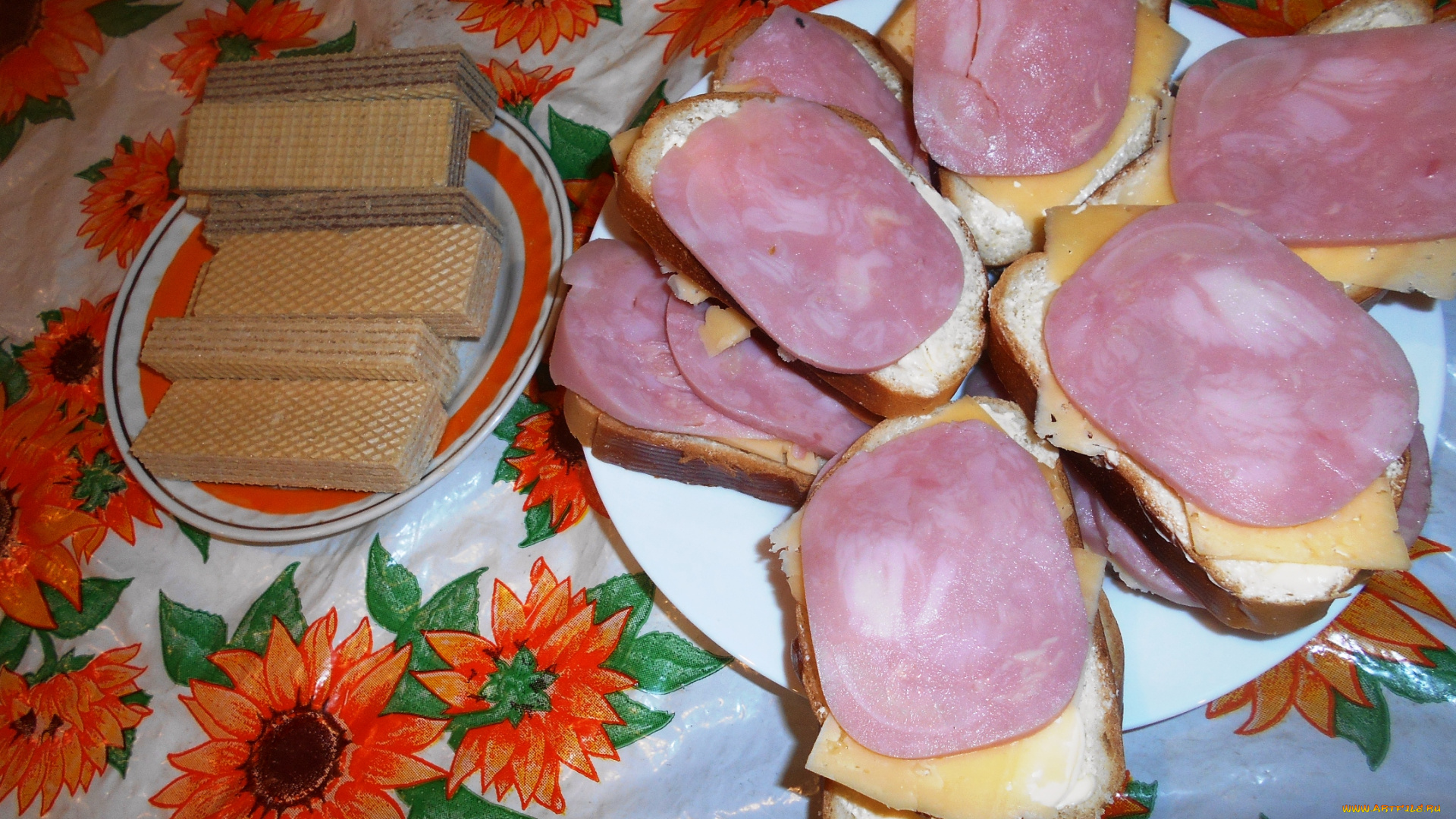 еда, бутерброды, , гамбургеры, , канапе, колбаса, сыр, хлеб, вафли