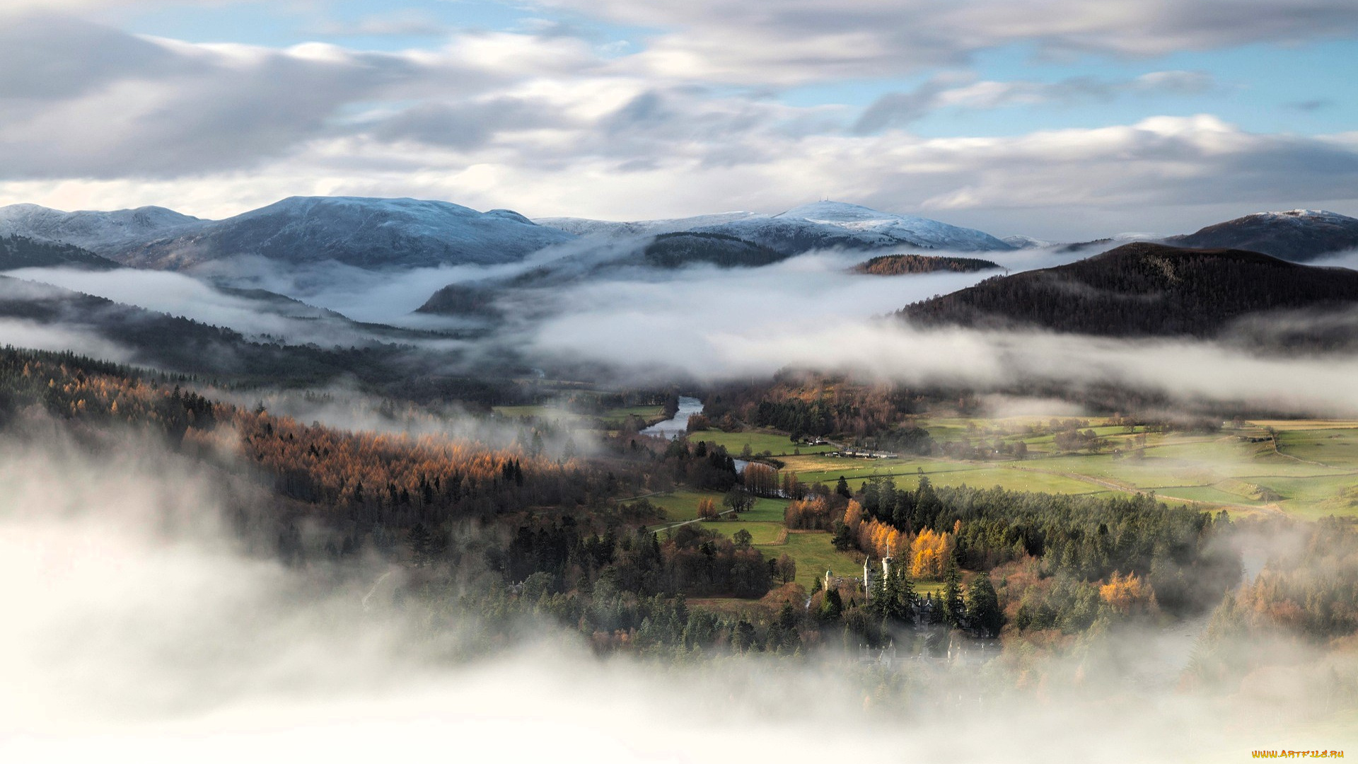 природа, горы, облака, туман, долина, поля, река, деревья