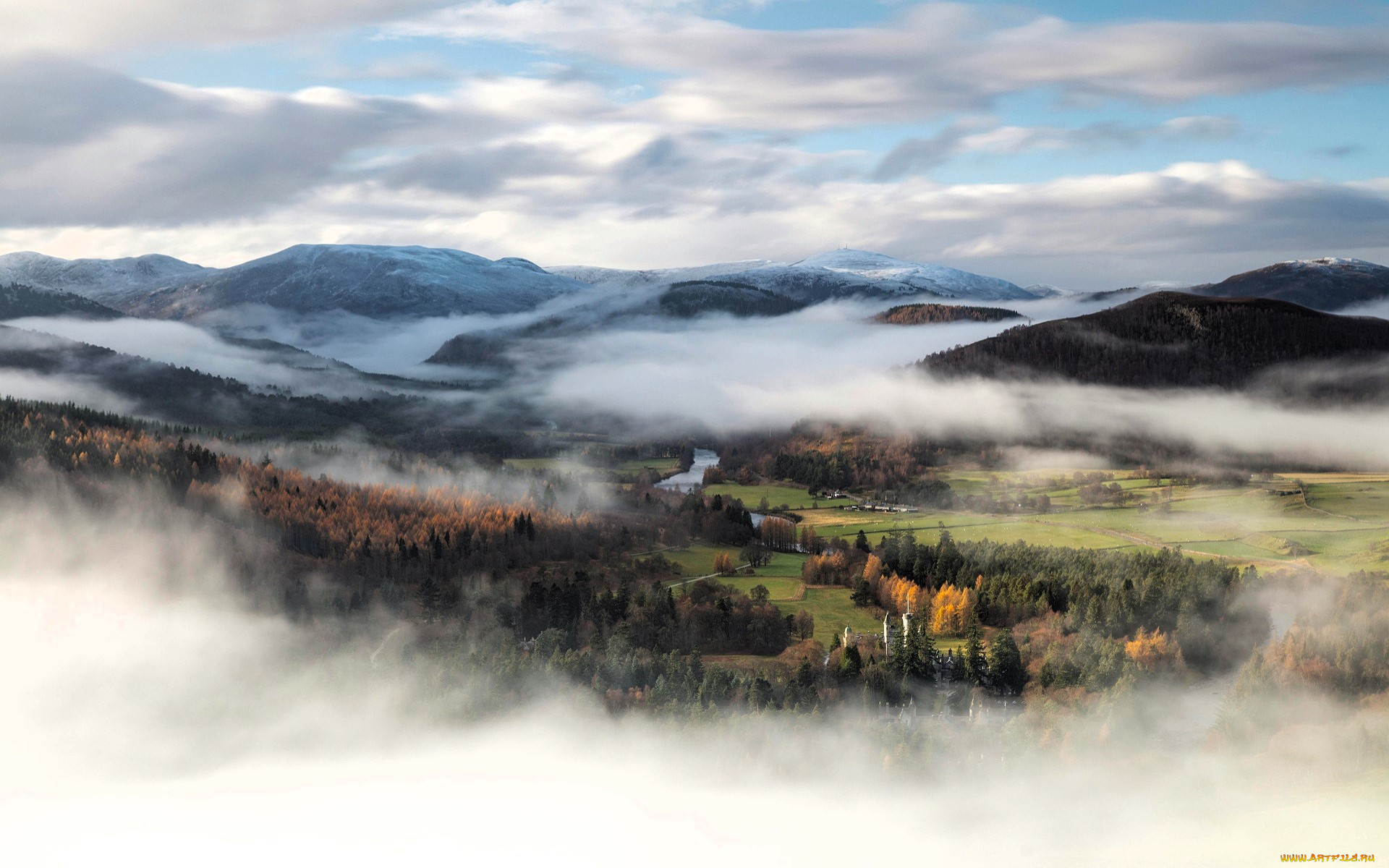 природа, горы, облака, туман, долина, поля, река, деревья