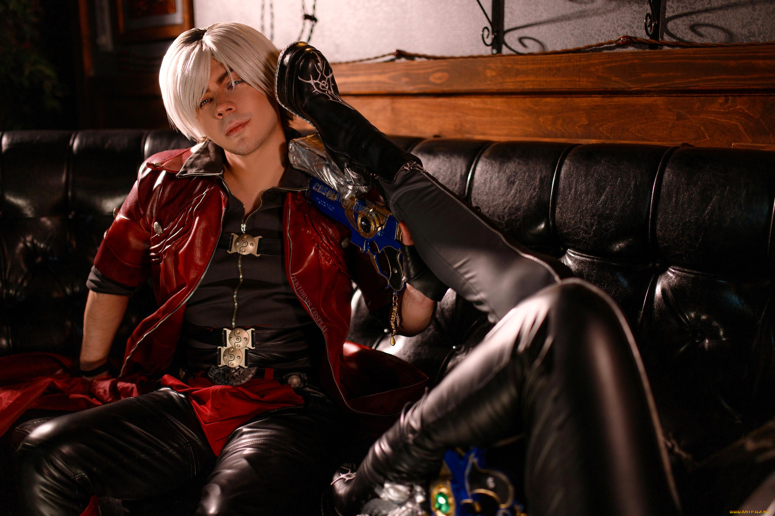 мужчины, -, креатив, , косплей, образ, косплей, наряды, костюмы, данте, диван, девушка, ноги, каблуки