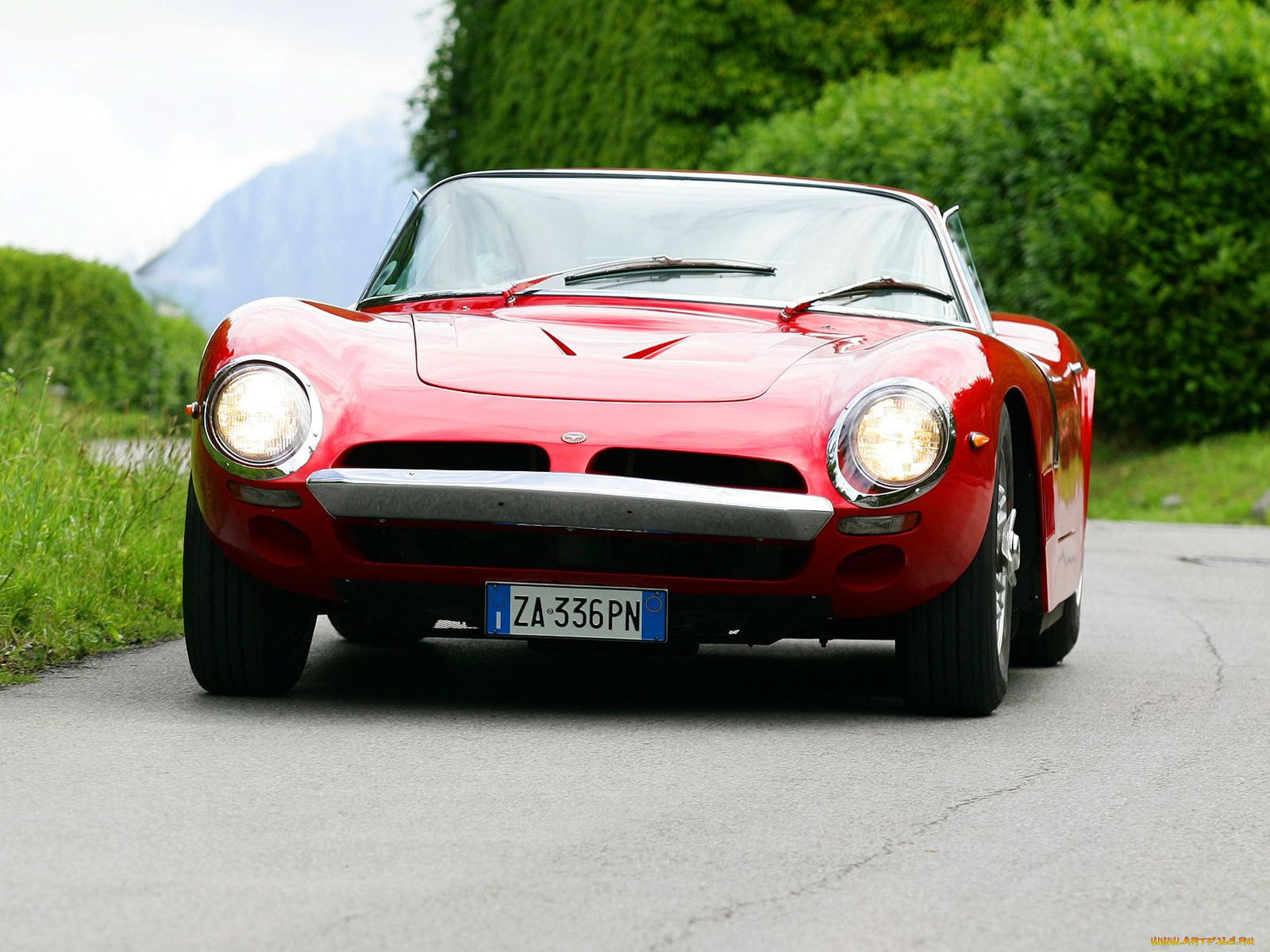 автомобили, bizzarrini