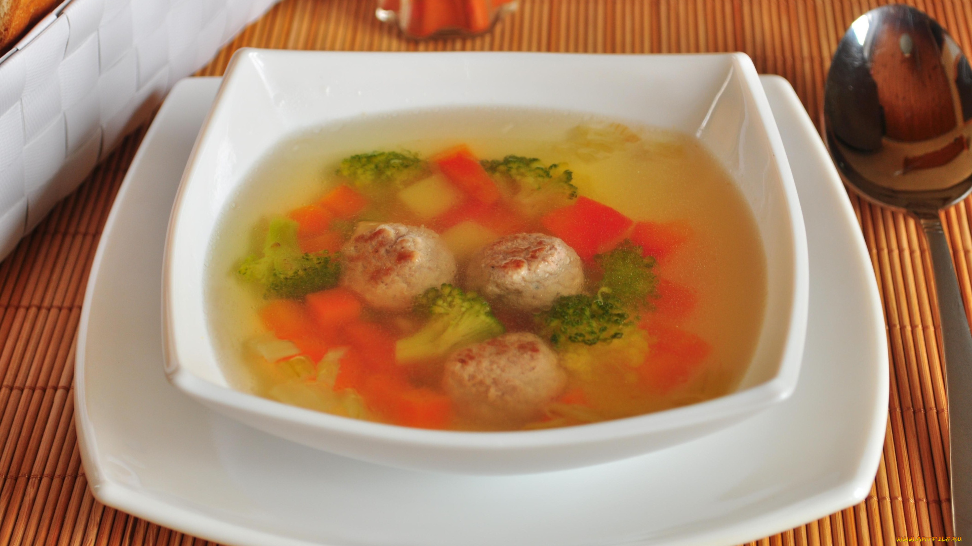 еда, первые, блюда, суп, фрикадельки