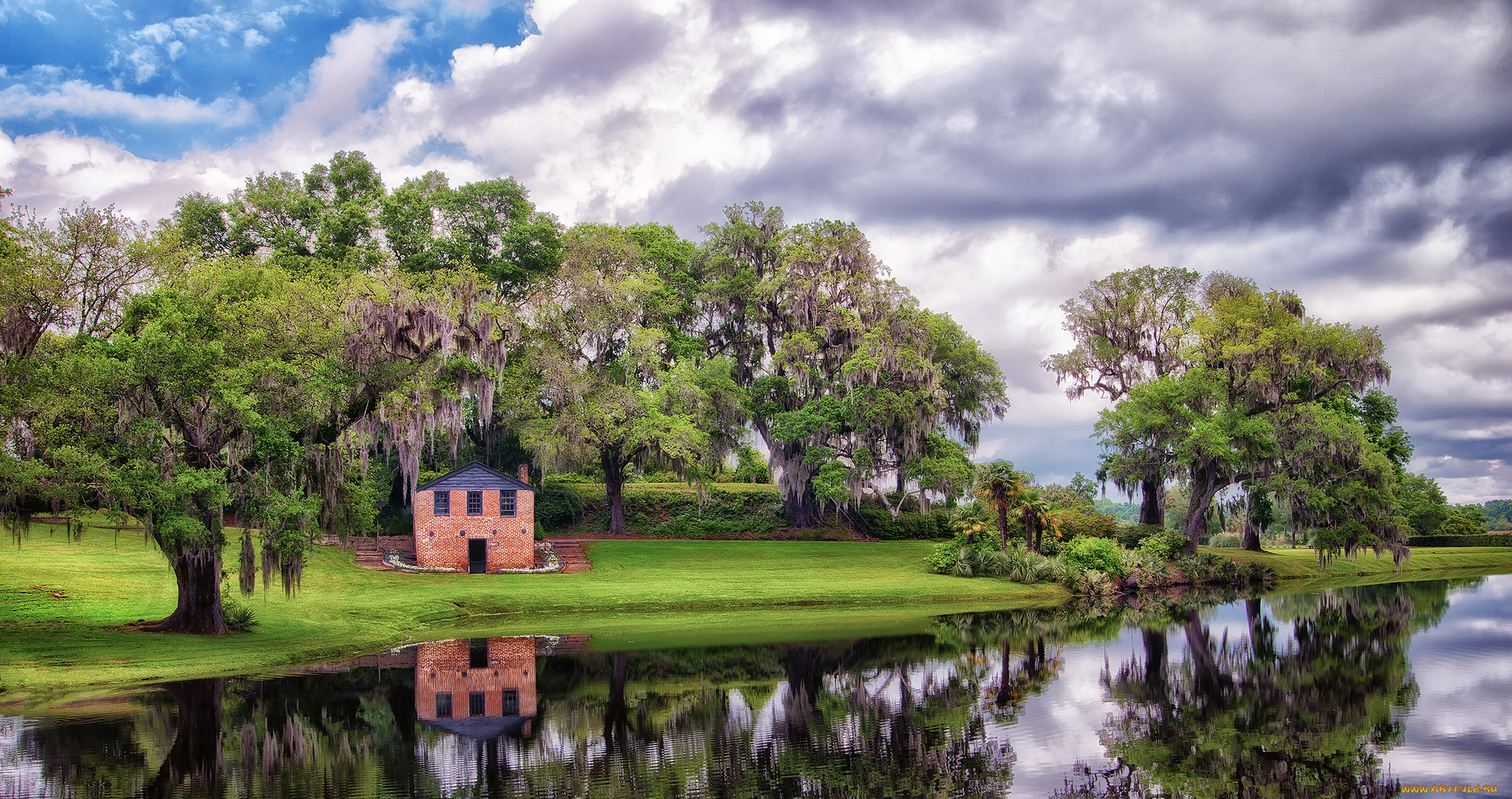природа, реки, озера, луг, домик, река, деревья, трава, отражение, тучи