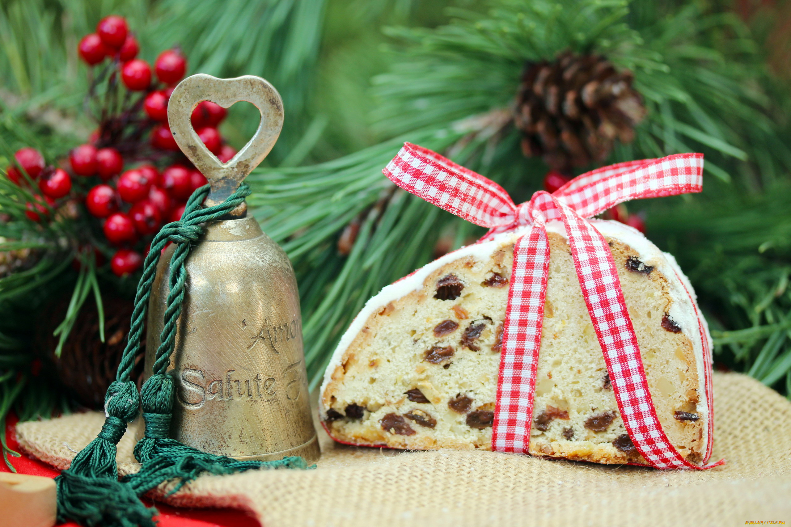 праздничные, угощения, шишка, бант, пирог, колокольчик