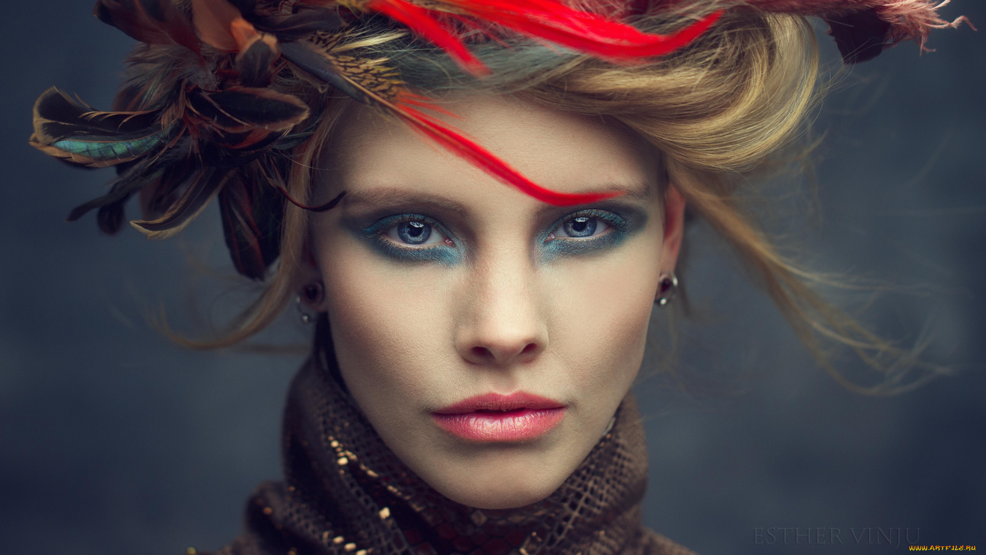 девушки, -unsort, , лица, , портреты, портрет, взгляд, макияж, перья, лицо, девушка