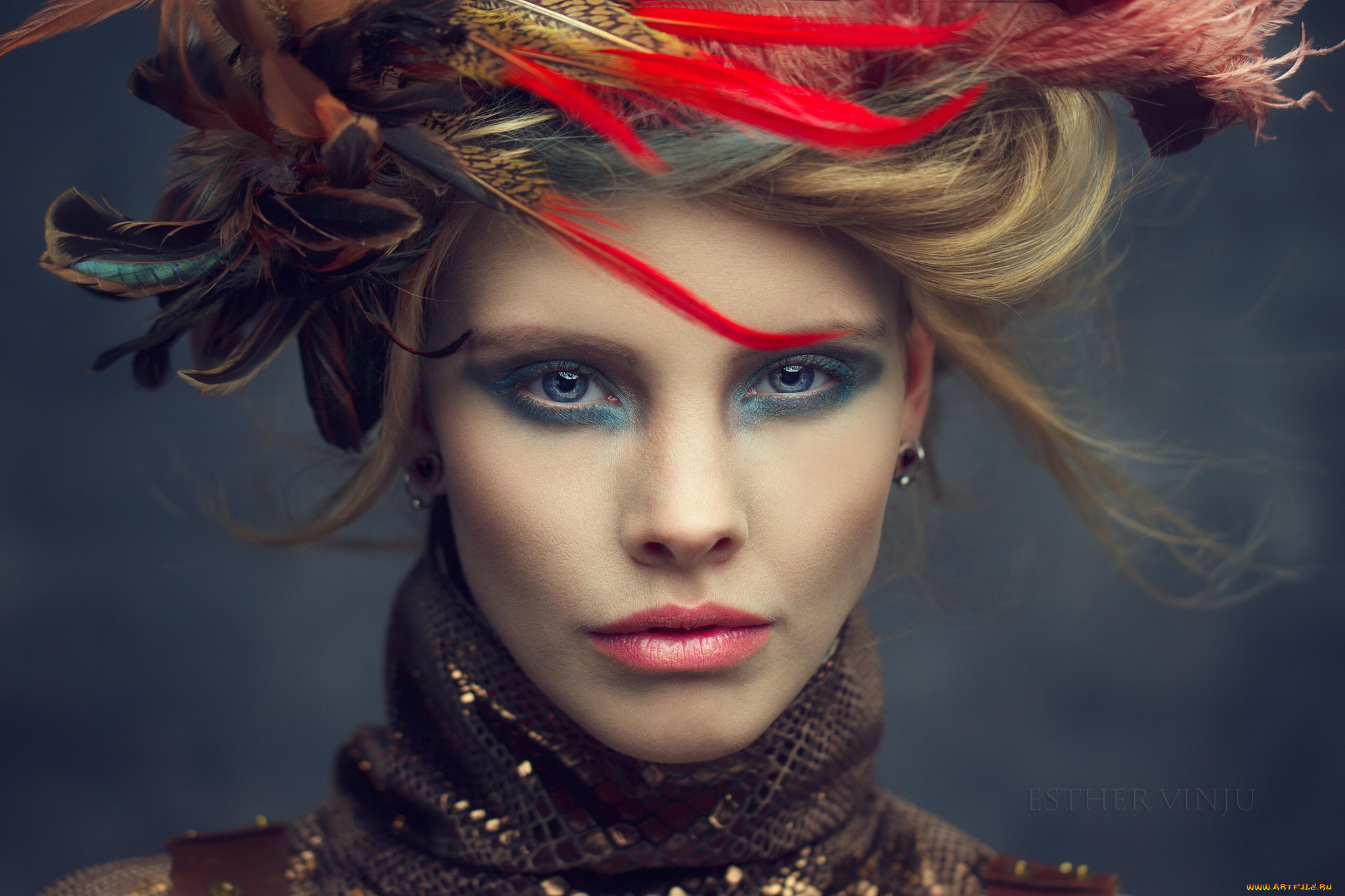 девушки, -unsort, , лица, , портреты, портрет, взгляд, макияж, перья, лицо, девушка