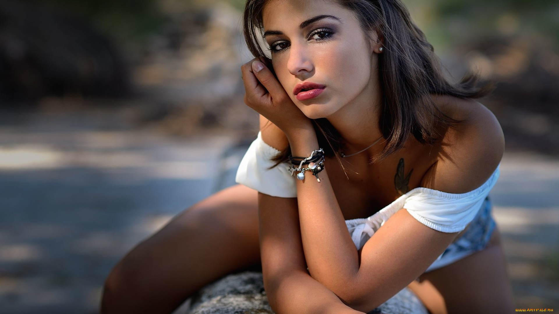 девушки, anita, roncari, макияж, портрет, взгляд, брюнетка, модель, девушка, лицо, татуировка, бижутерия, красавица, красотка