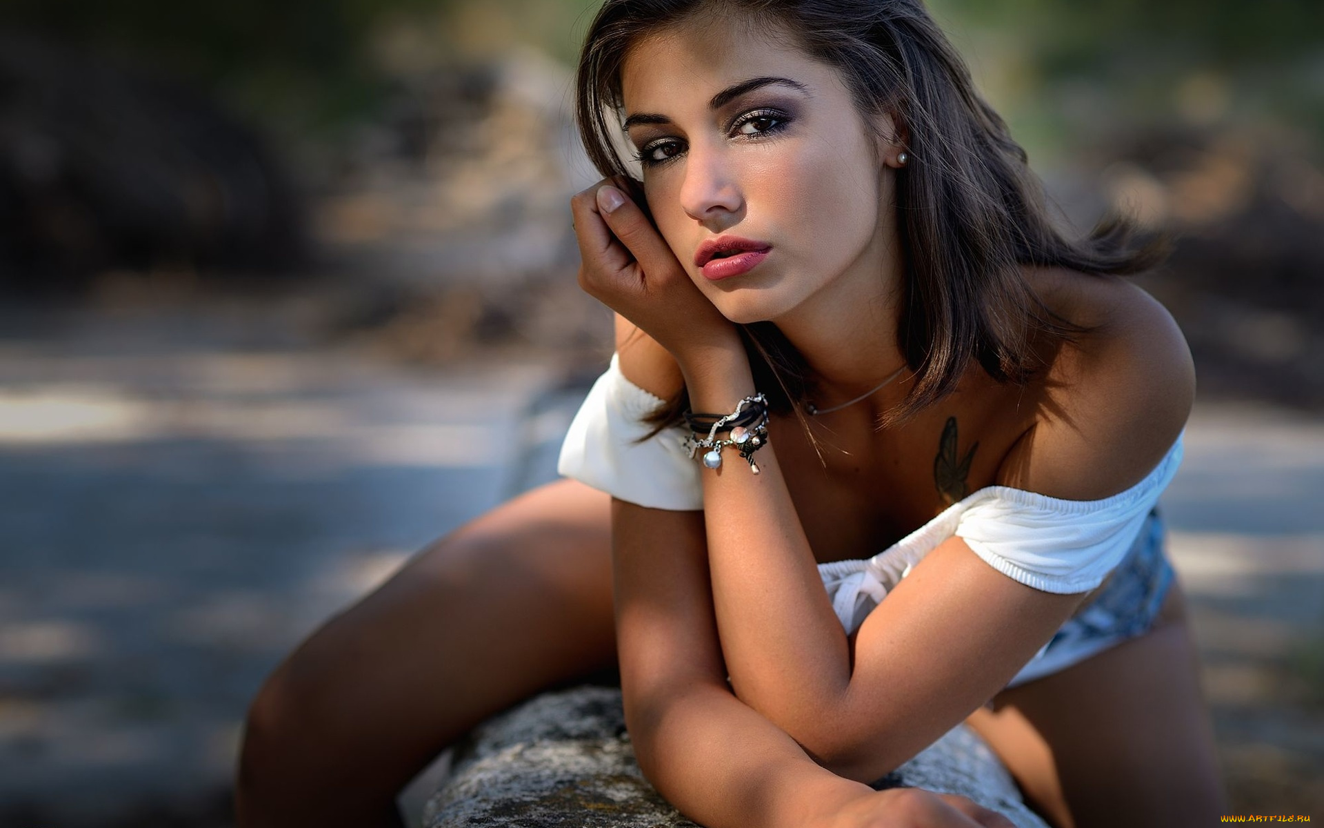 девушки, anita, roncari, макияж, портрет, взгляд, брюнетка, модель, девушка, лицо, татуировка, бижутерия, красавица, красотка