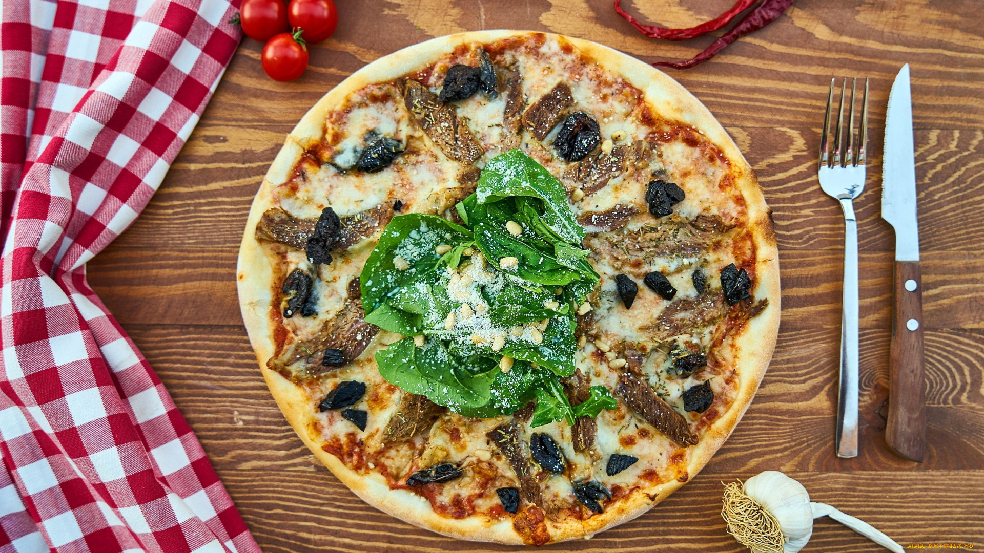 еда, пицца, шпинат, чеснок