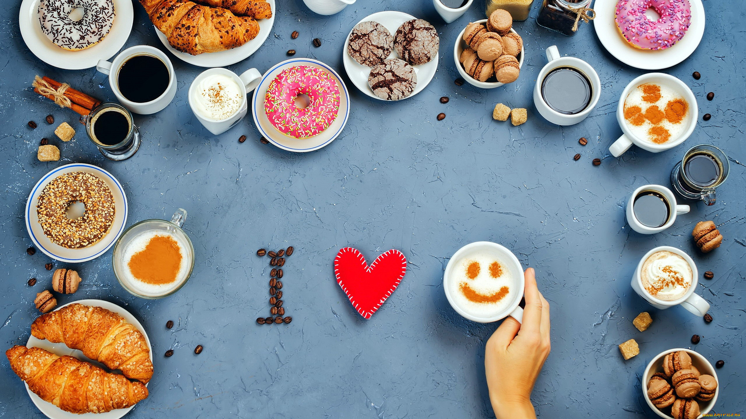 еда, разное, пончики, кофе, круассаны, макаруны