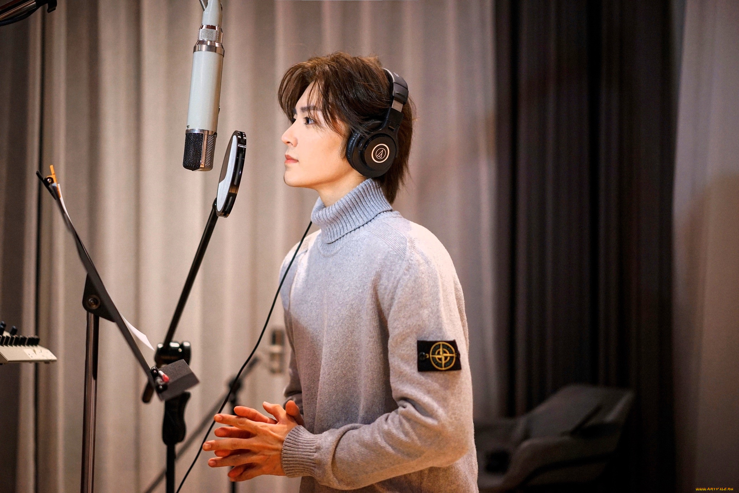 мужчины, hou, ming, hao, актер, свитер, наушники, микрофон