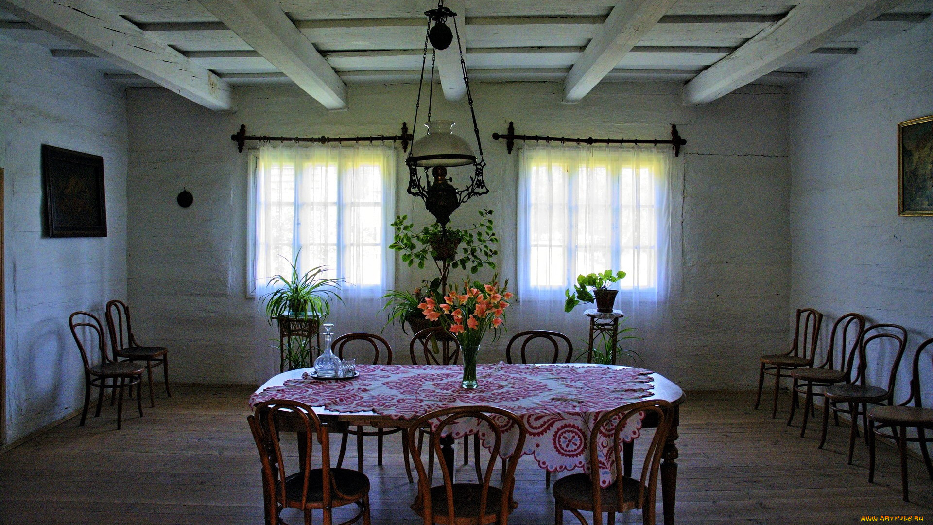 интерьер, столовая, стулья, скатерть, стол