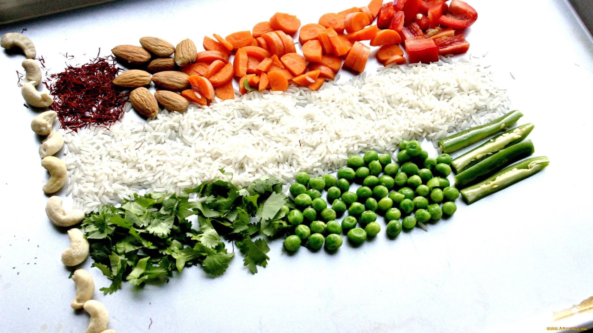 еда, разное, орехи, горошек, морковь, петрушка, рис