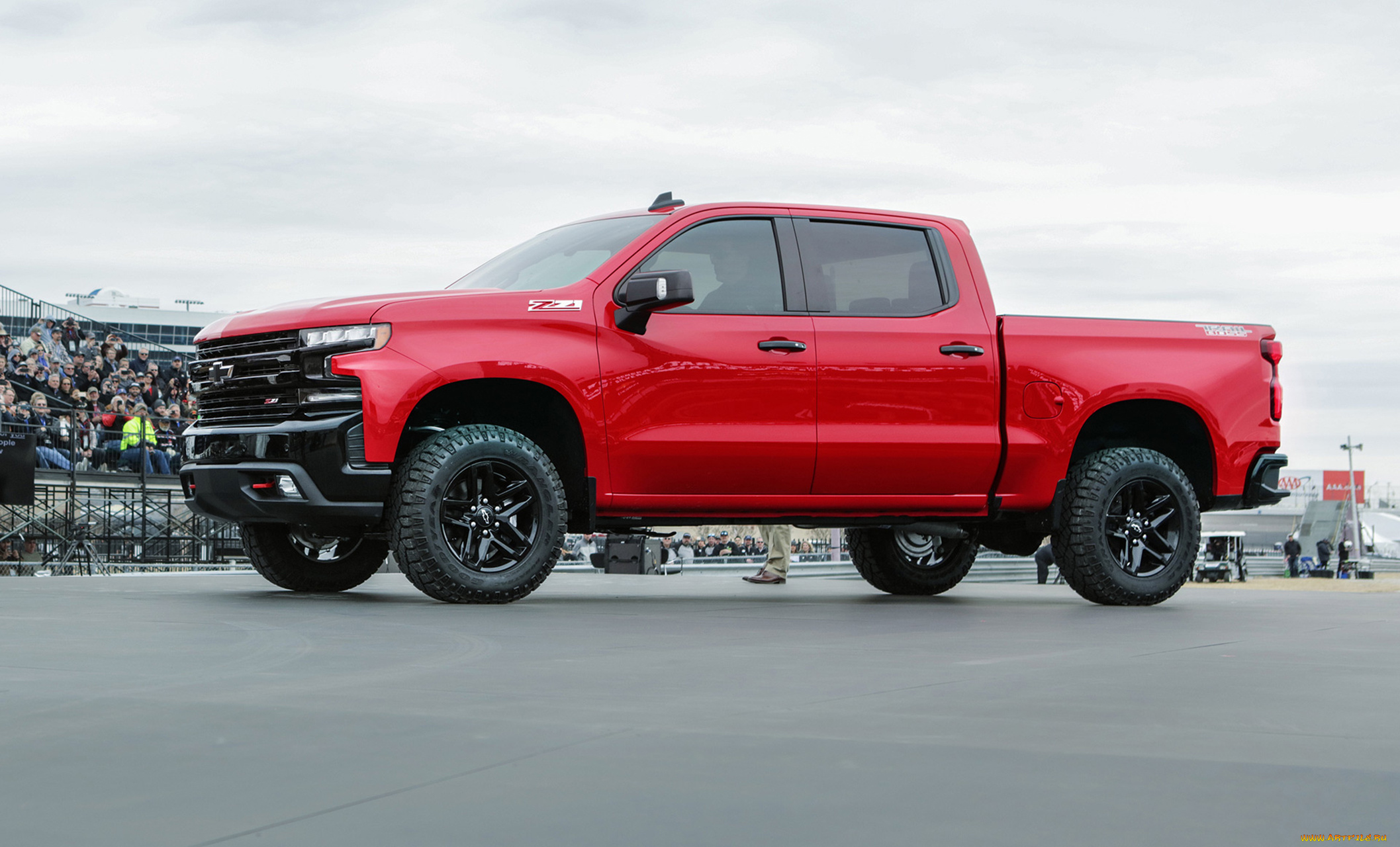 chevrolet, silverado, 2019, автомобили, выставки, и, уличные, фото, chevrolet, silverado, 2019, красный, внедорожник