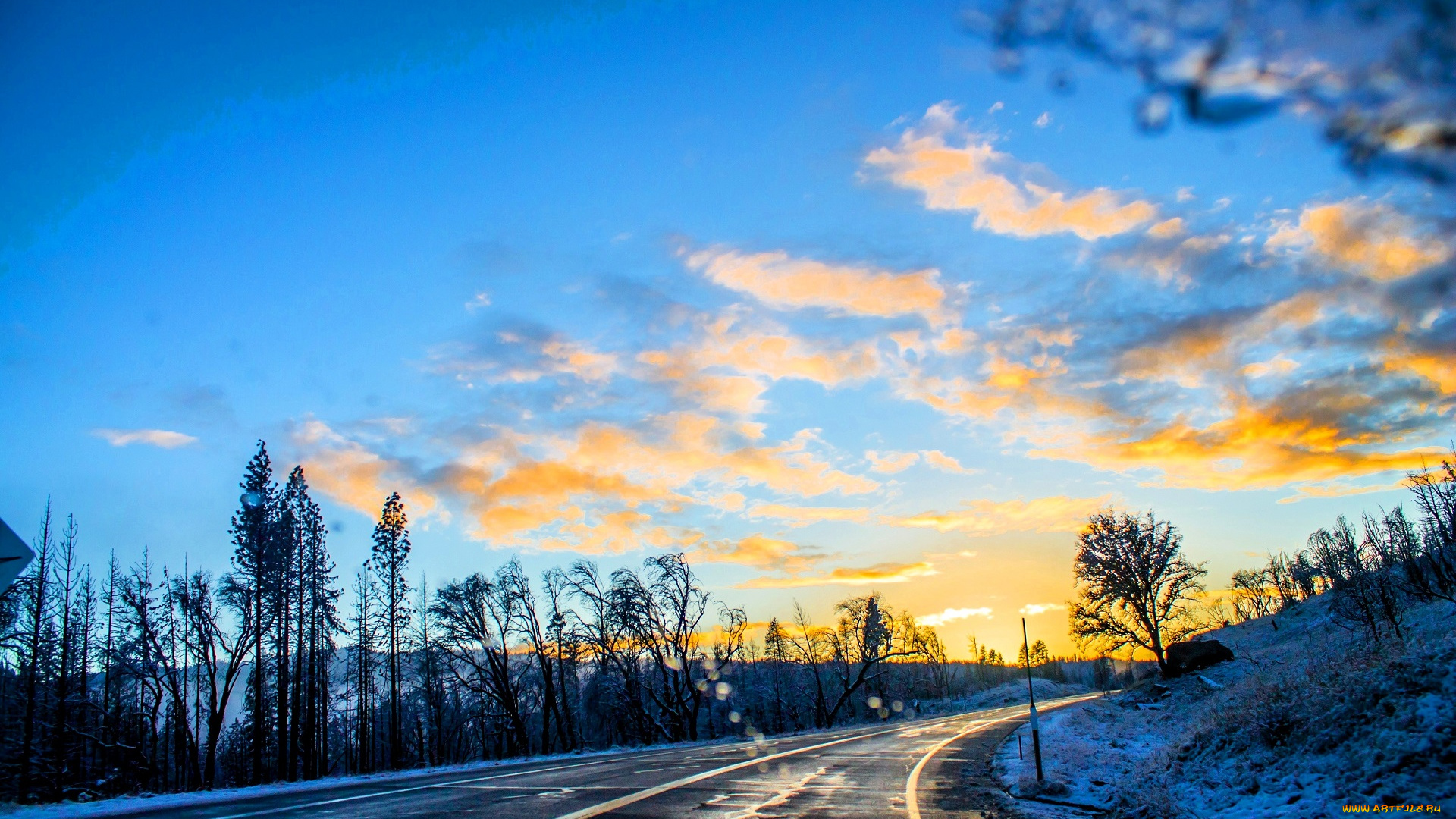 природа, дороги, небо, облака, горы, дорога, деревья, снег, зима