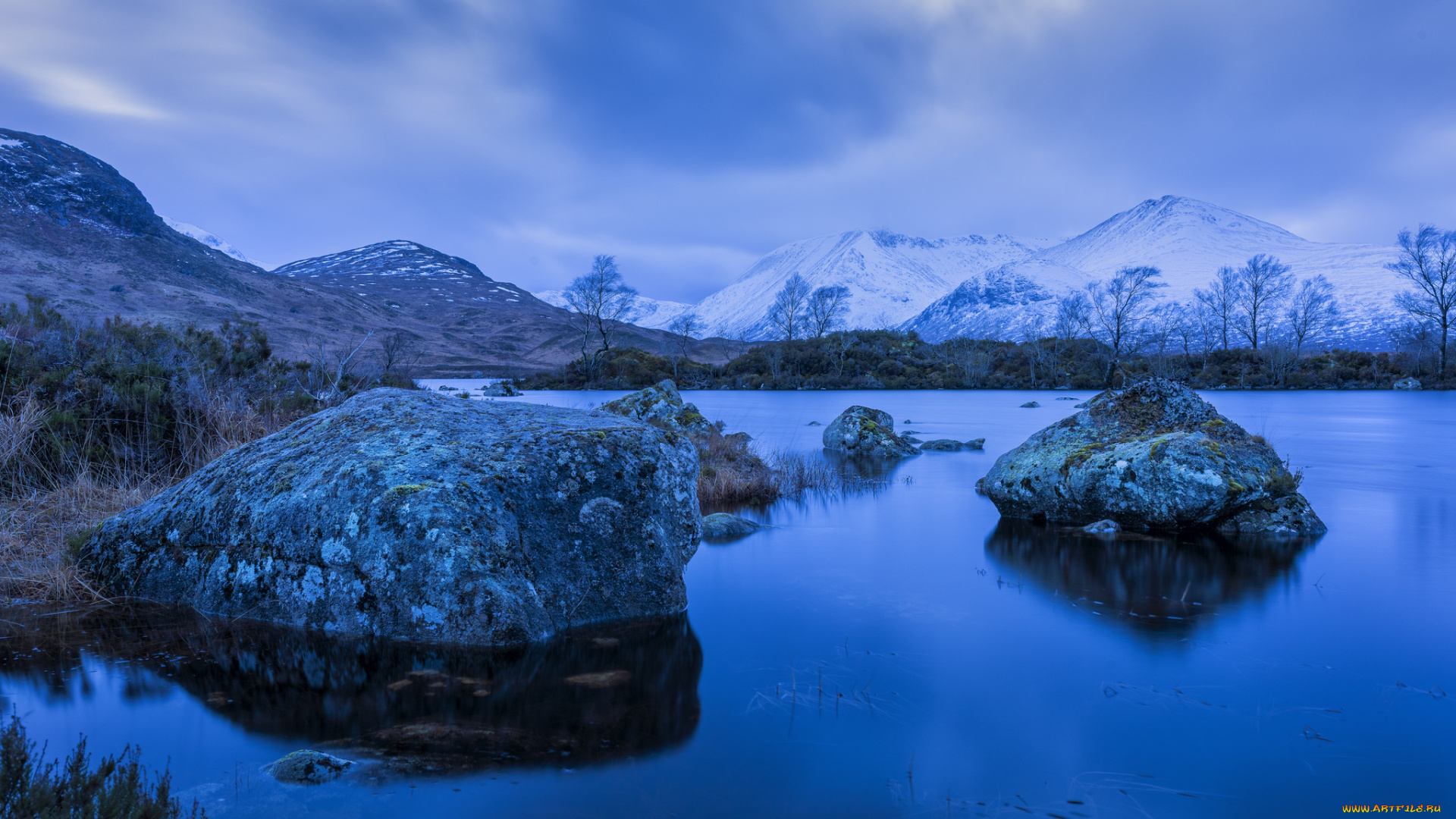 природа, реки, озера, тучи, небо, деревья, камни, снег, озеро, горы