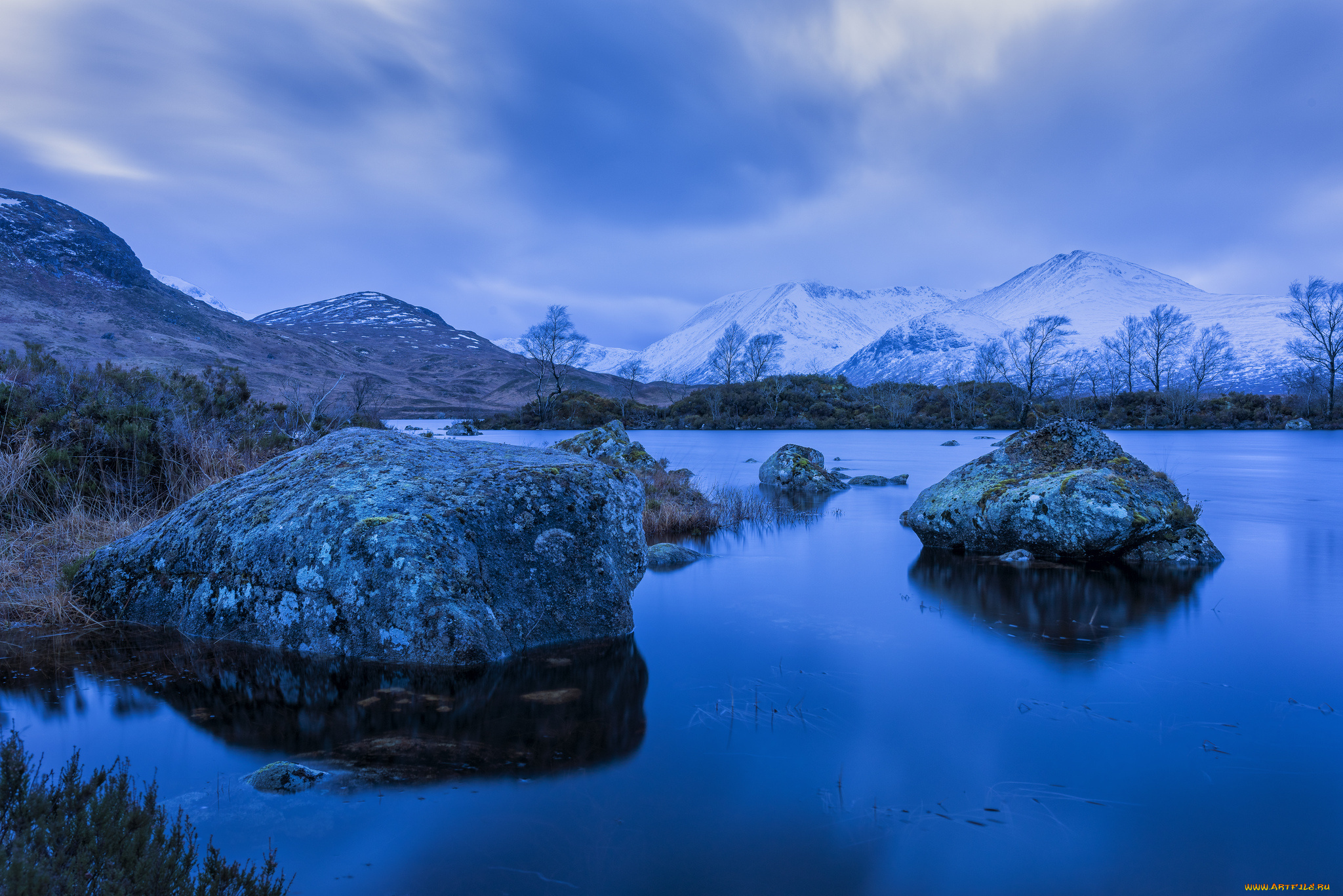 природа, реки, озера, тучи, небо, деревья, камни, снег, озеро, горы