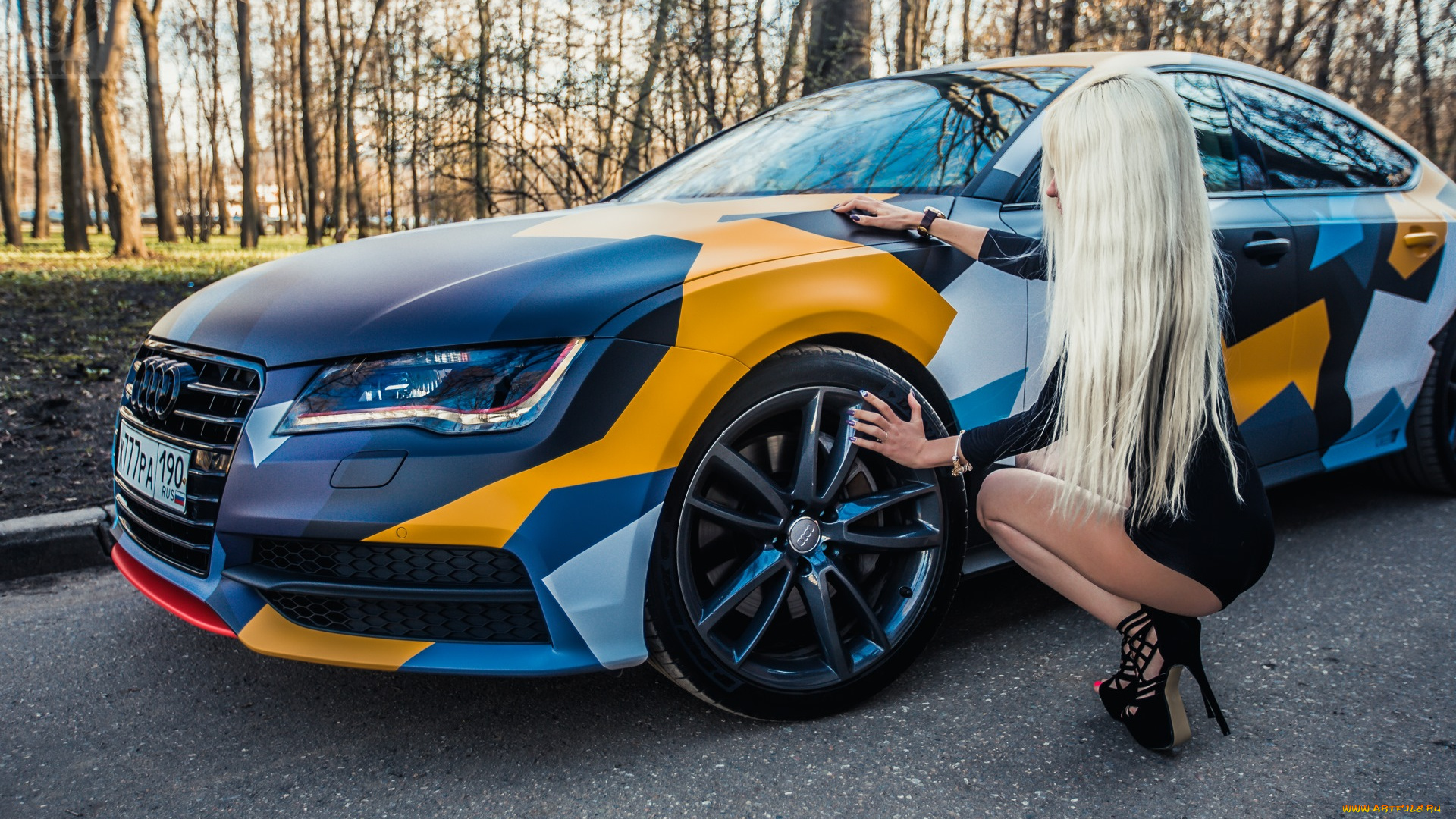 девушка, и, авто, автомобили, -авто, с, девушками, девушка, женщина, блондинка, светловолосая, сексуальная, модель, звезда, позирует, разная, обувь, верхняя, стильная, одежда, нижнее, эротическое, бельё, трусы, лифчик, колготки, чулки, аксессуары, макияж, и, множество, элементов, на, фотографии