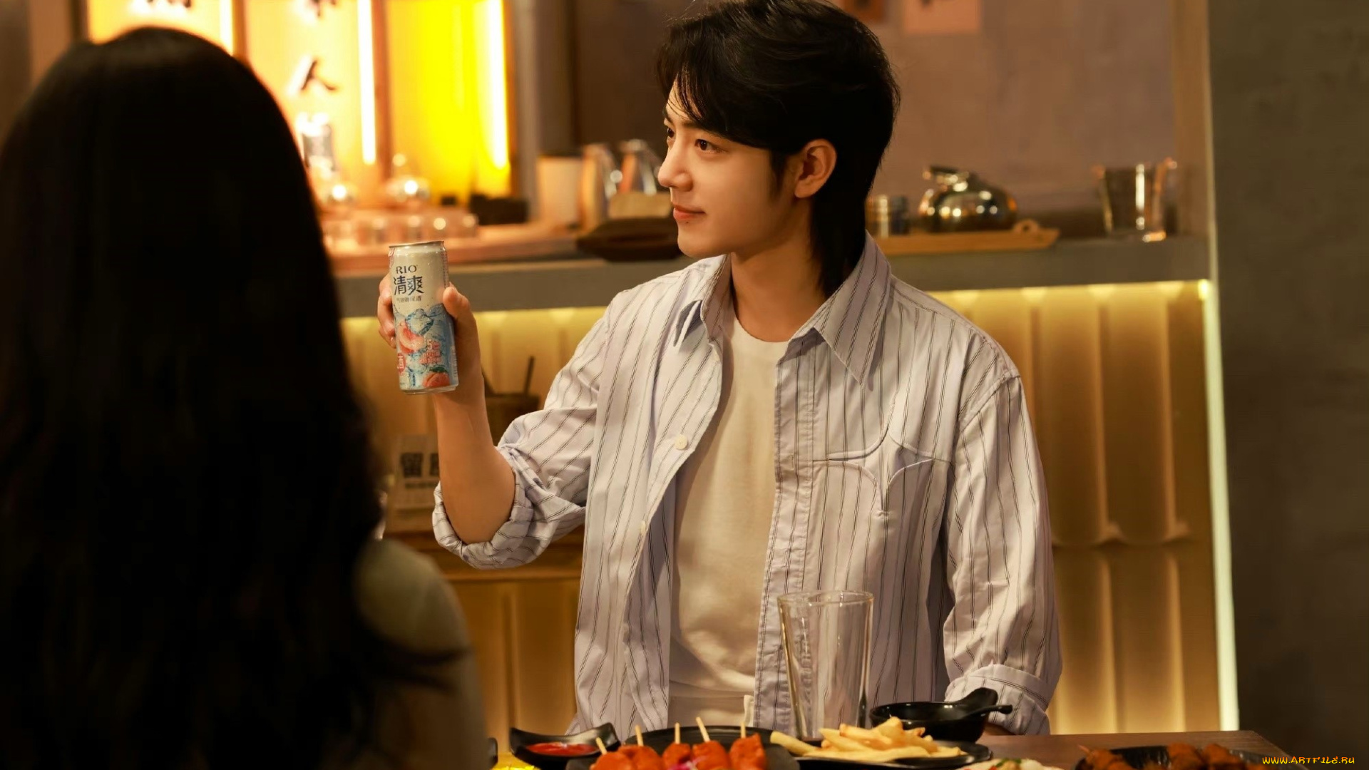 мужчины, xiao, zhan, актер, рубашка, банка, еда, вечеринка