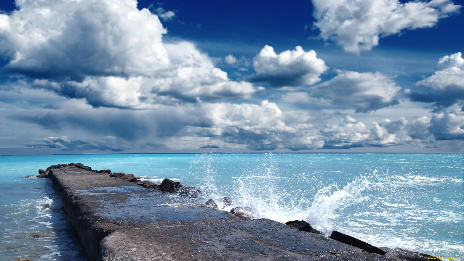 природа, побережье, горизонт, облака, океан, брызги, мол, волны