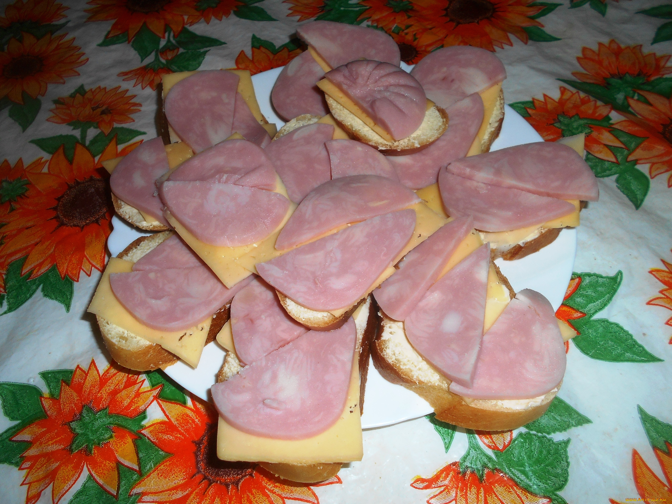 еда, бутерброды, , гамбургеры, , канапе, хлеб, колбаса, сыр