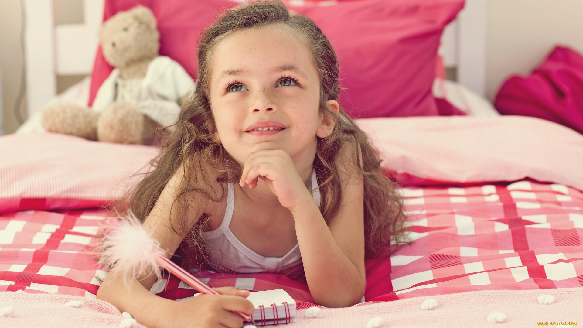 разное, дети, девочка, кровать, ручка, пух