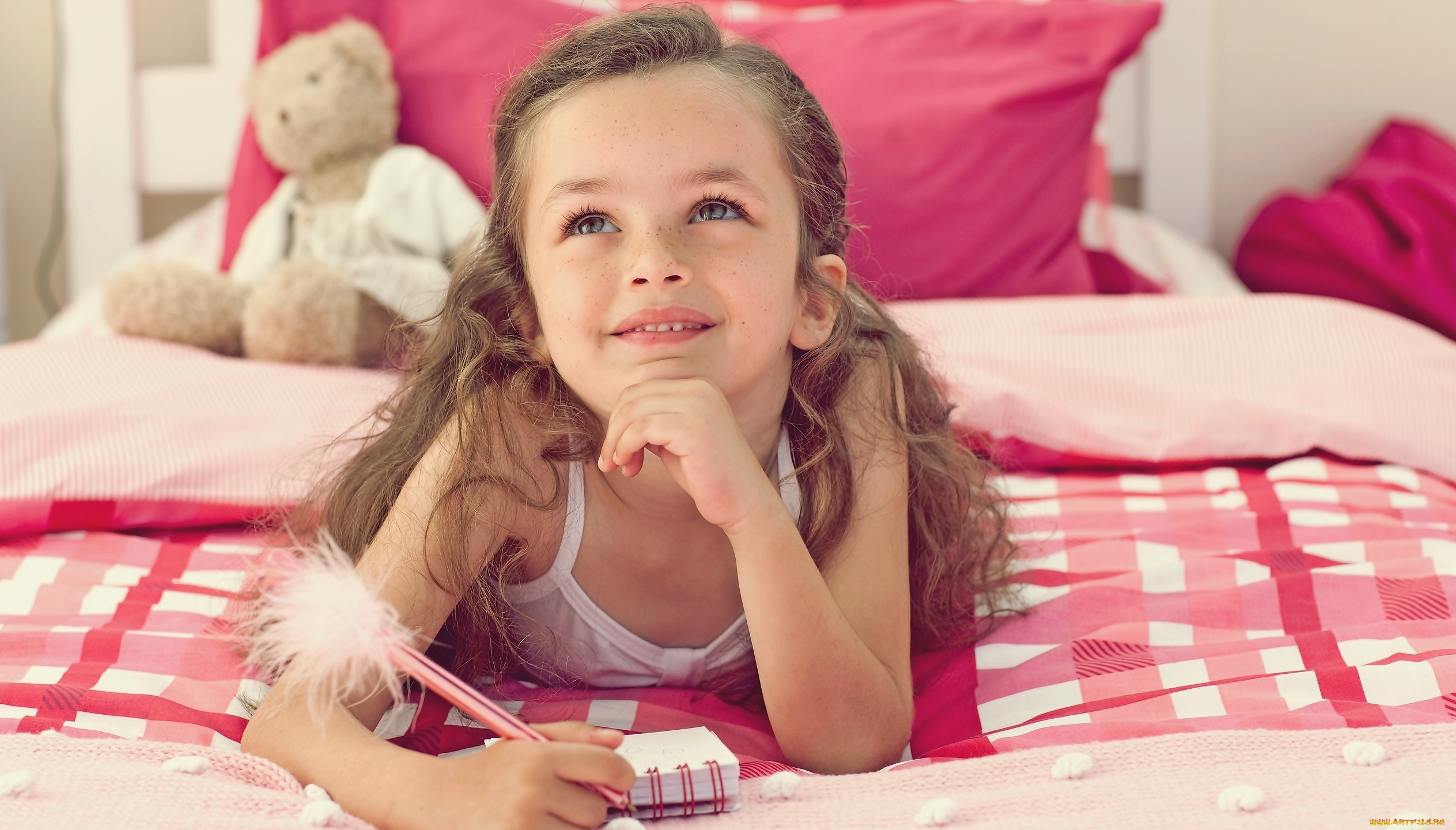разное, дети, девочка, кровать, ручка, пух